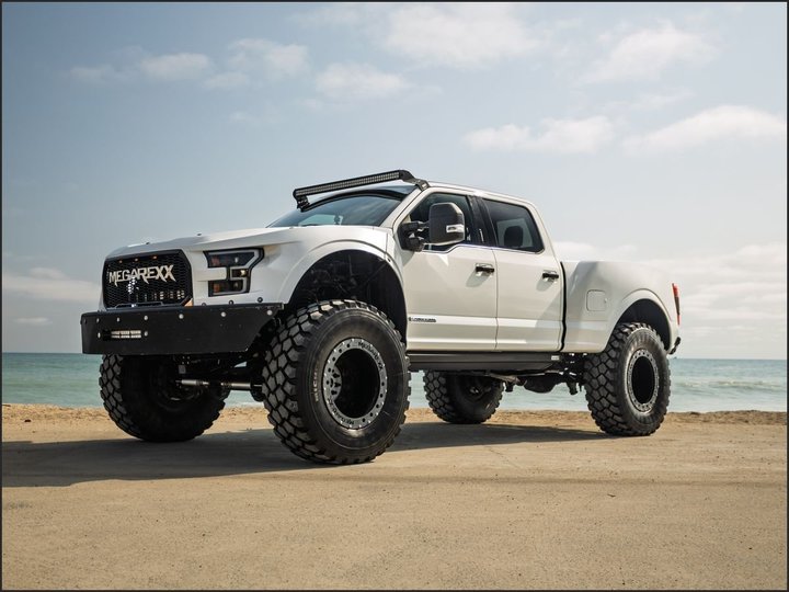 WHITE, 2020 FORD F250 SUPER DUTY CREW CAB Image 