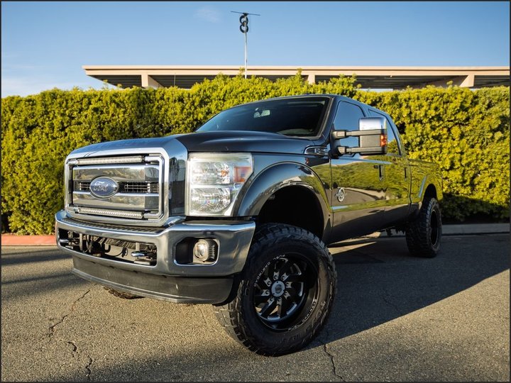 2016 FORD F250 SUPER DUTY CREW CAB for sale in SAN JUAN CAPISTRANO