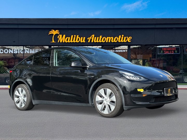 2023 TESLA MODEL Y for sale in THOUSAND OAKS