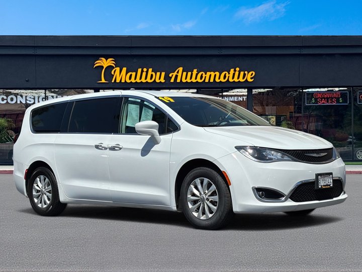 2019 CHRYSLER PACIFICA for sale in THOUSAND OAKS
