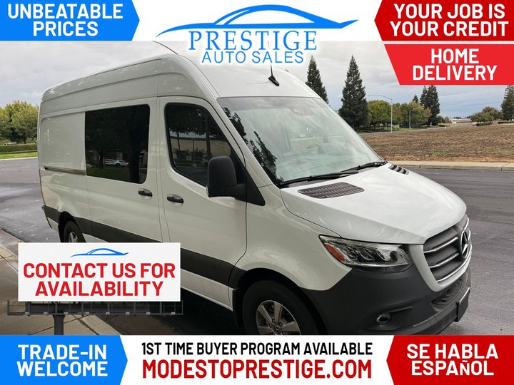 2021 Mercedes-Benz Sprinter Crew Van Base's photo