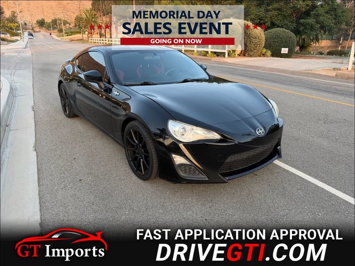 2013 SCION FR-S for sale in BLOOMINGTON