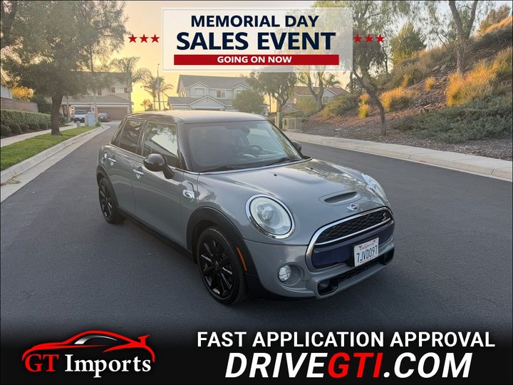 2015 MINI HARDTOP 4 DOOR for sale in BLOOMINGTON