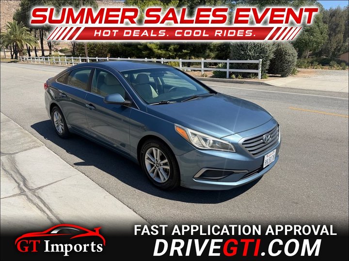 2017 HYUNDAI SONATA for sale in BLOOMINGTON