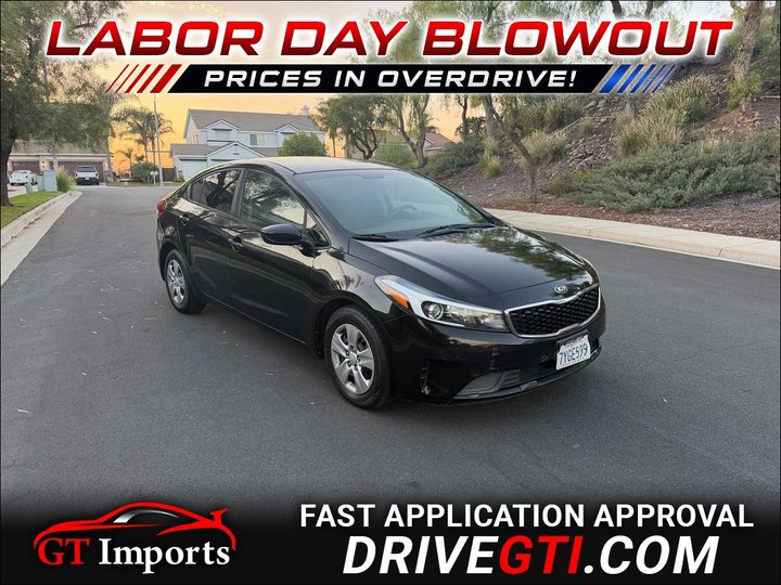 2017 KIA FORTE for sale in BLOOMINGTON