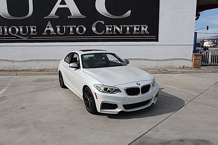 2016 BMW 2 Series M235i