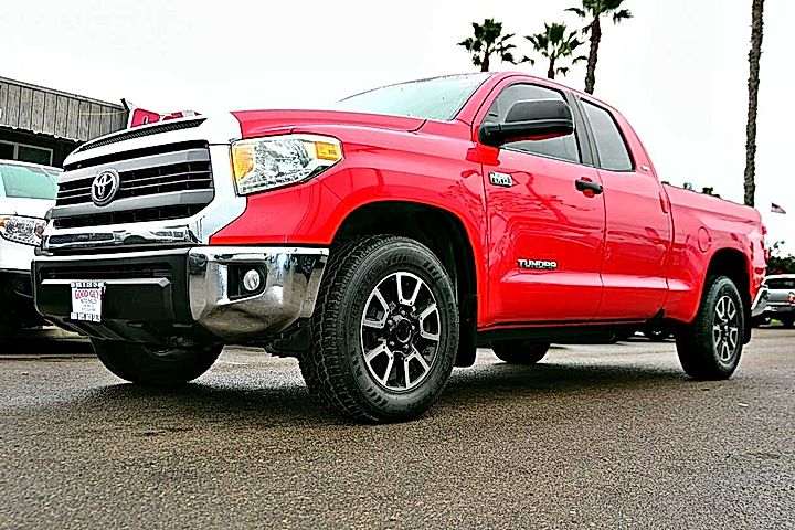 2014 Toyota Tundra SR5