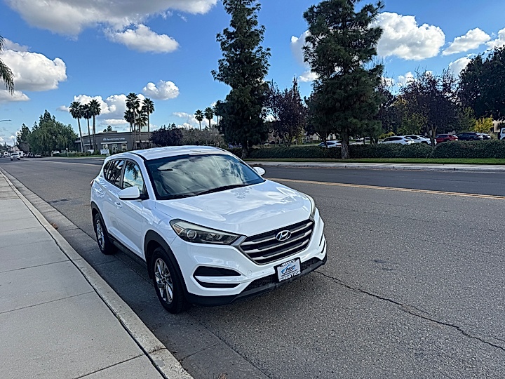 2016 Hyundai Tucson SE