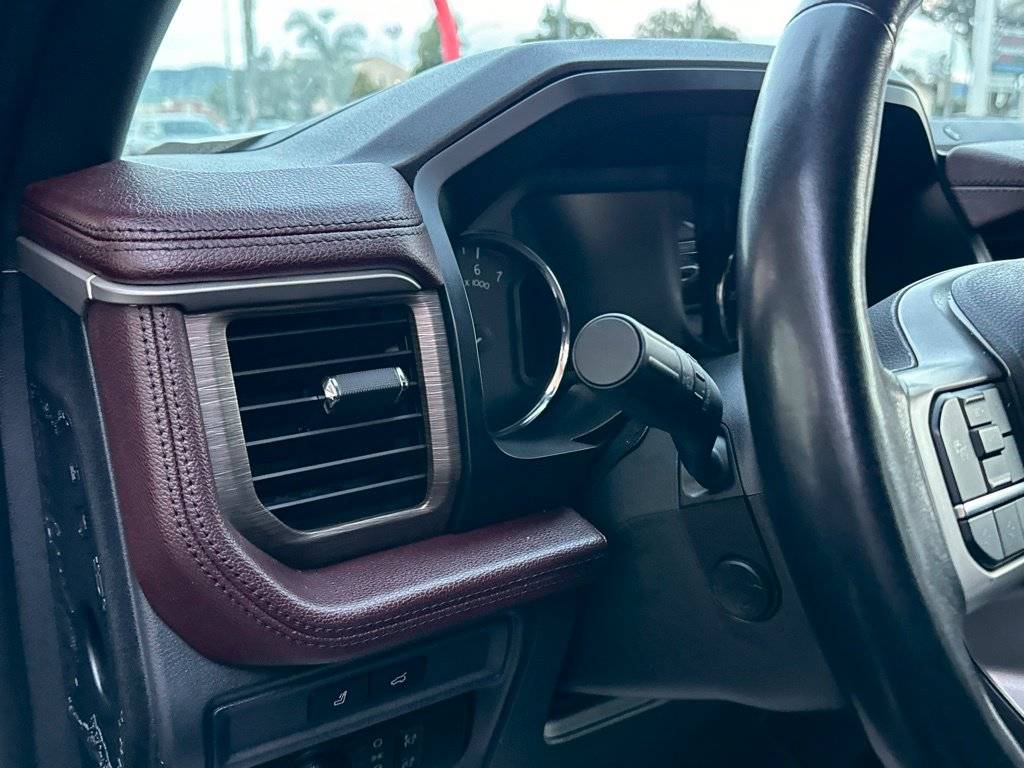 2023 Ford Expedition Limited - Photo 15