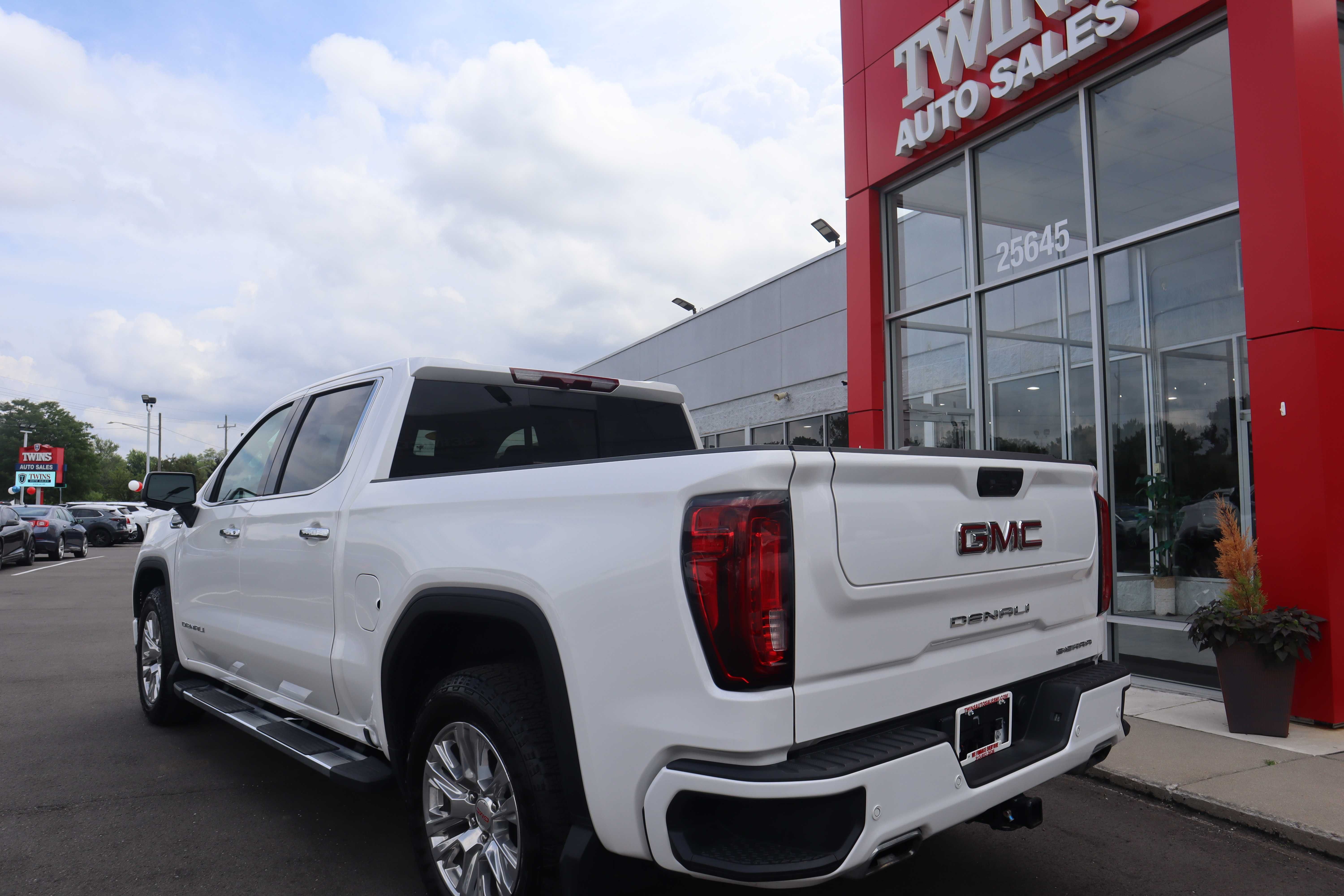 2023 GMC Sierra 1500 Denali - Photo 8
