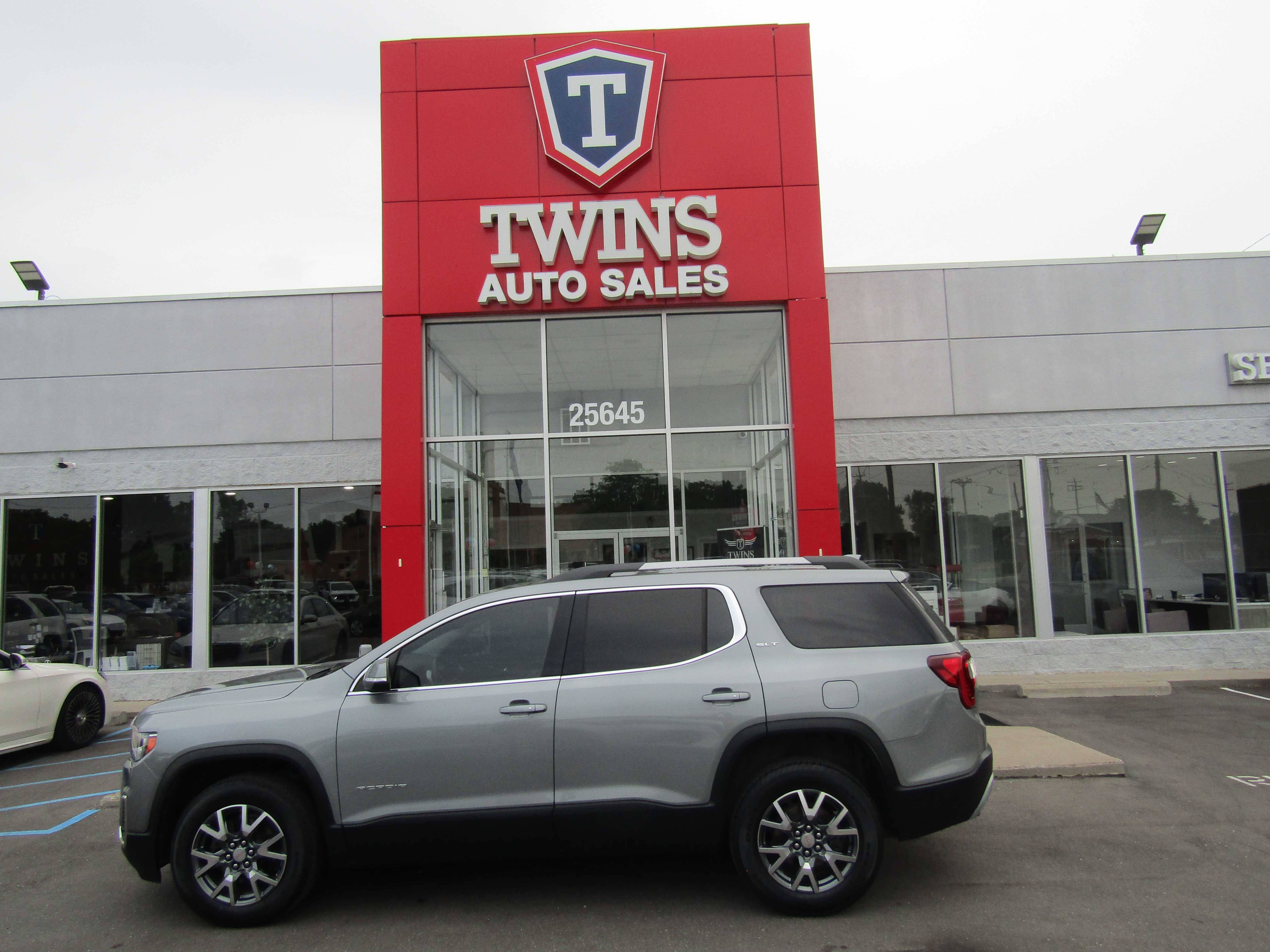 2023 GMC Acadia