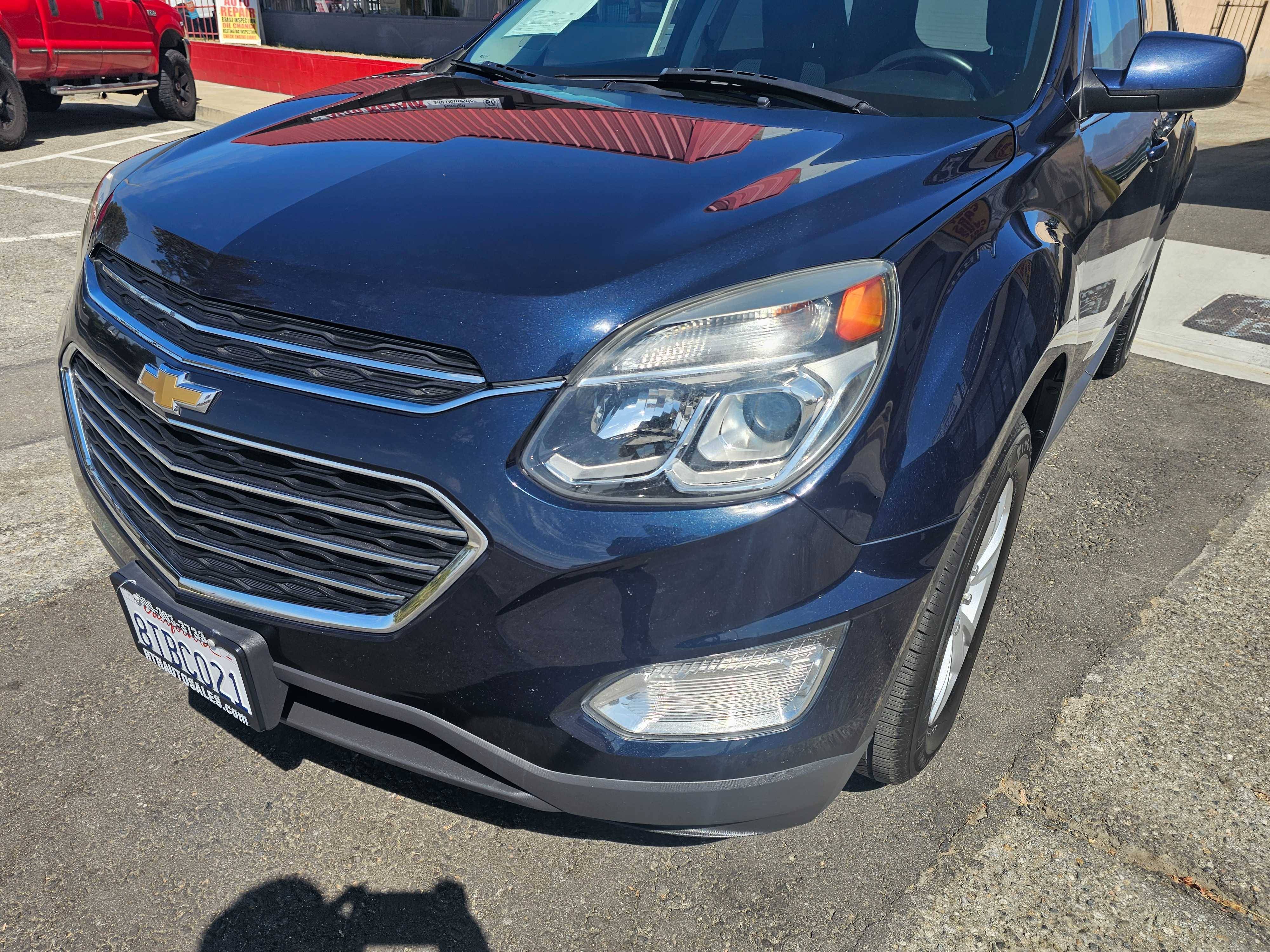 2017 Chevrolet Equinox LT - Photo 6