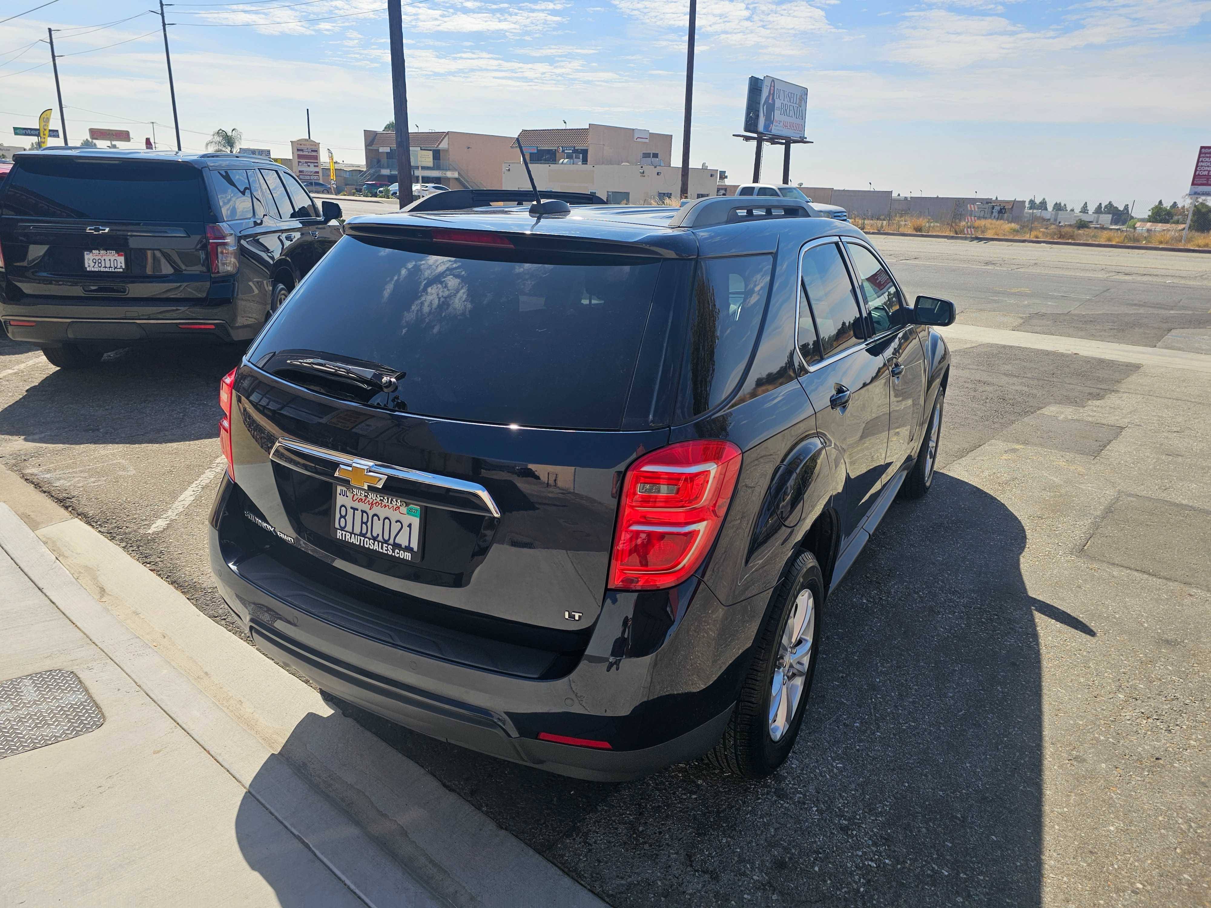 2017 Chevrolet Equinox LT - Photo 12