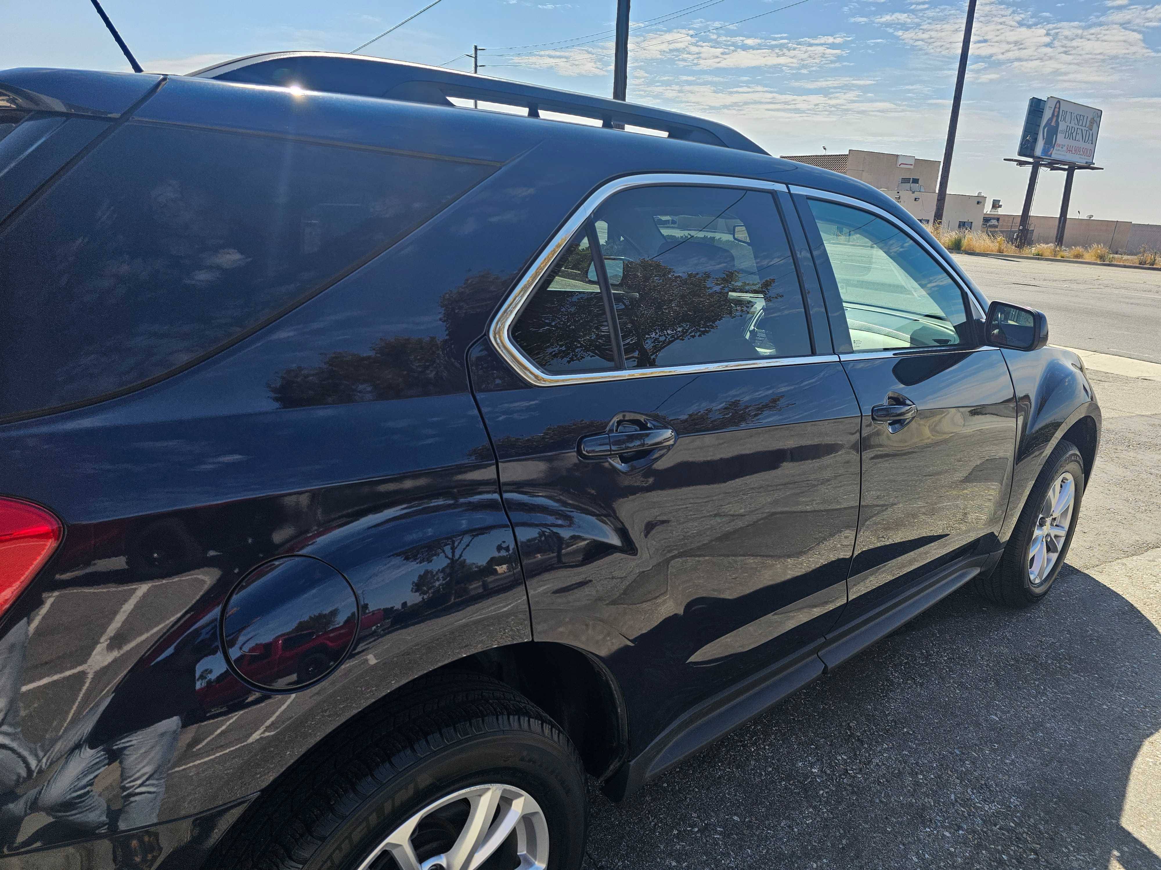 2017 Chevrolet Equinox LT - Photo 16