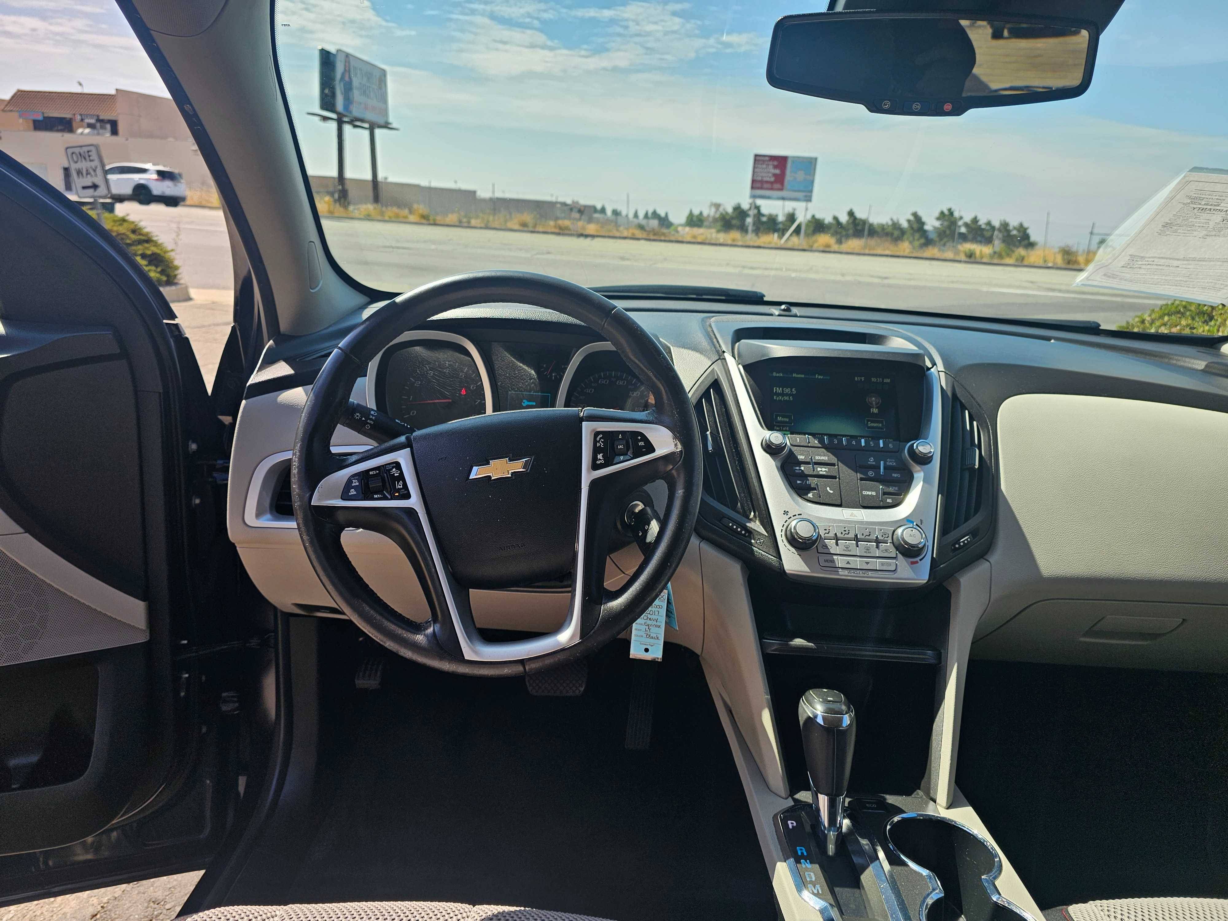 2017 Chevrolet Equinox LT - Photo 22
