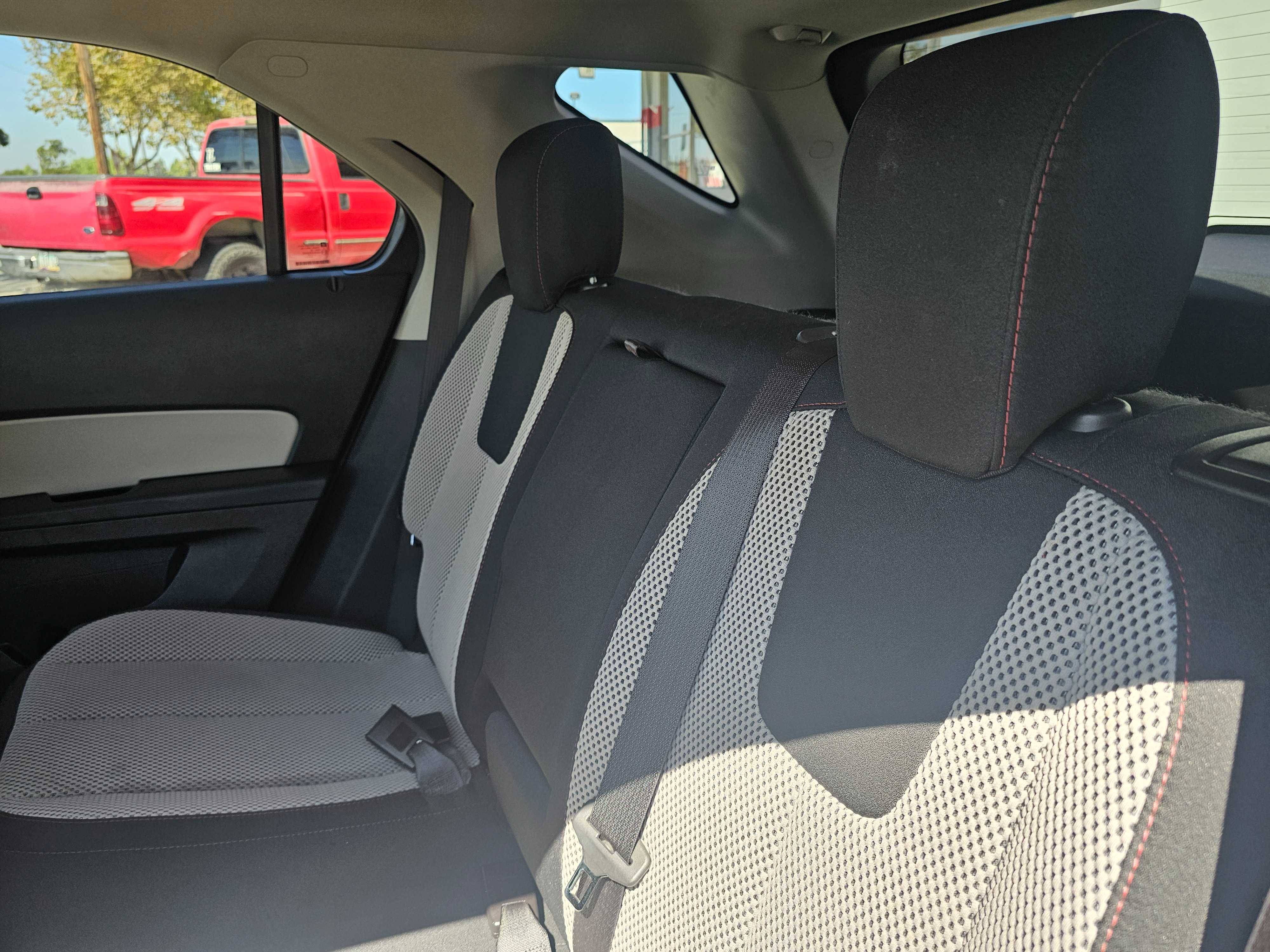 2017 Chevrolet Equinox LT - Photo 37