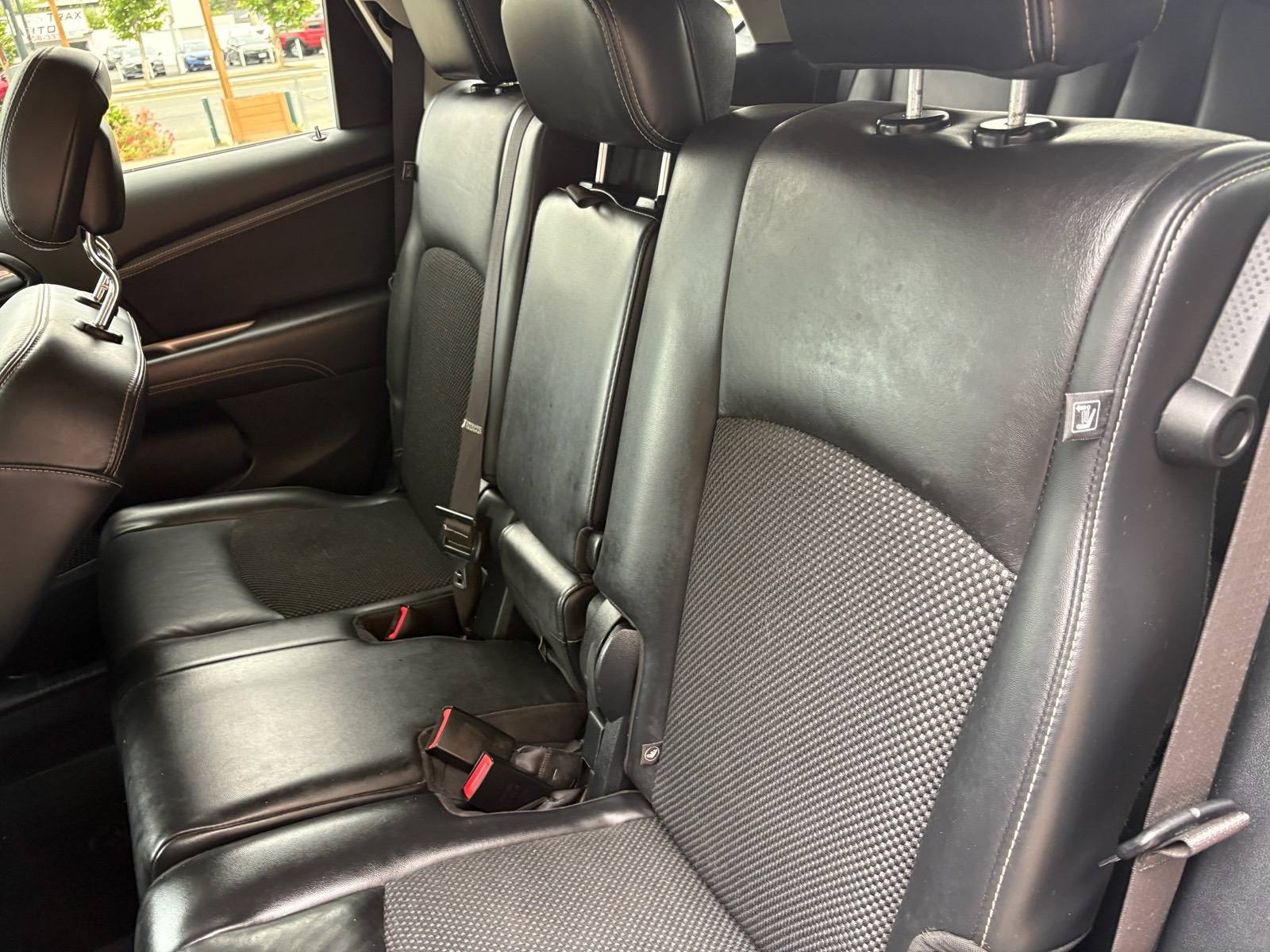 2017 Dodge Journey Crossroad Plus - Photo 11