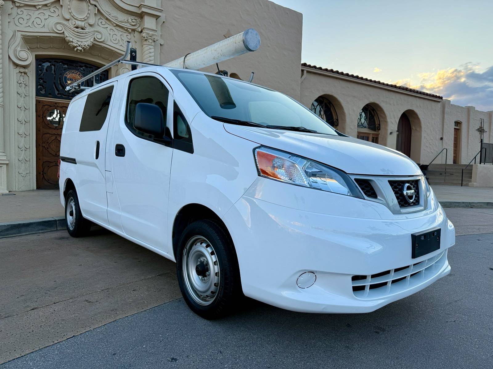 2015 Nissan NV200