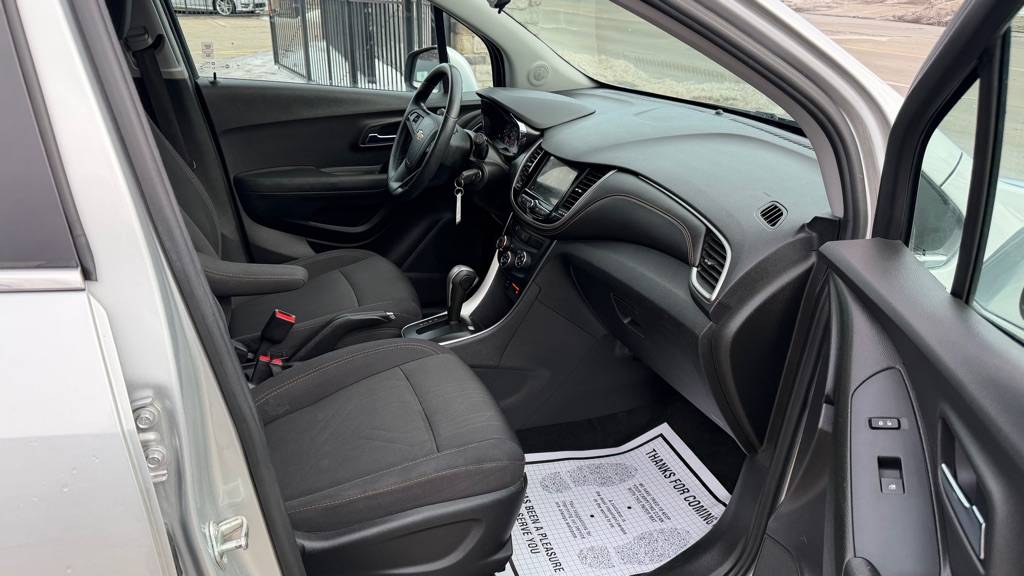 2018 Chevrolet Trax LT - Photo 9