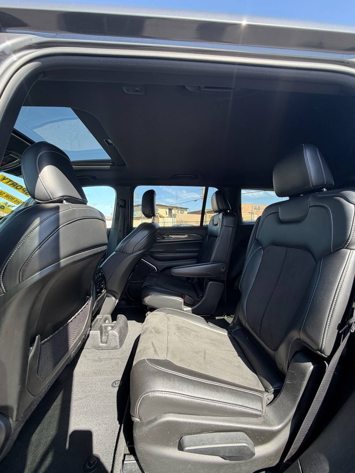 2022 Jeep Grand Cherokee L Altitude - Photo 8