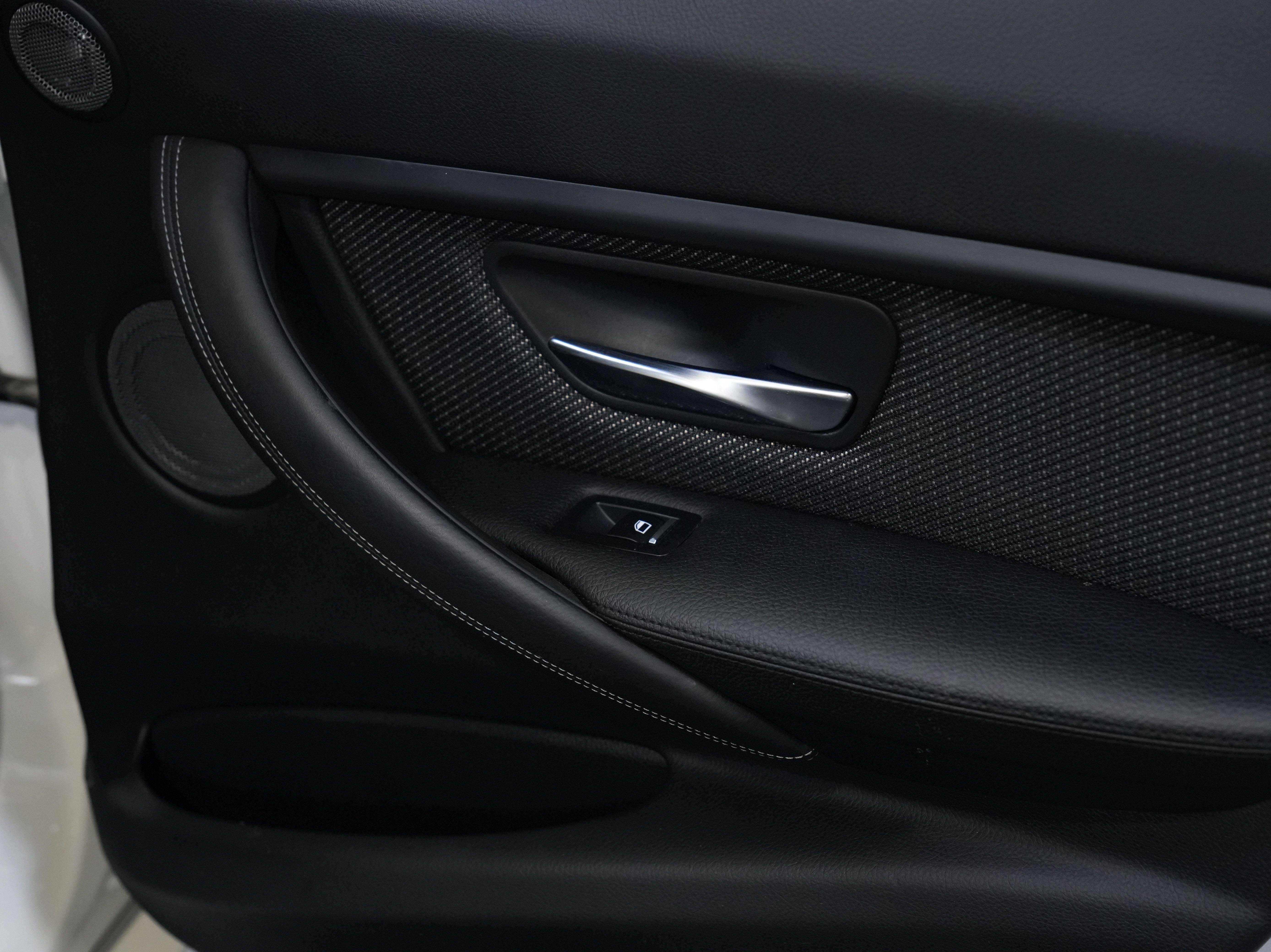 2017 BMW M3 Sedan Base - Photo 29