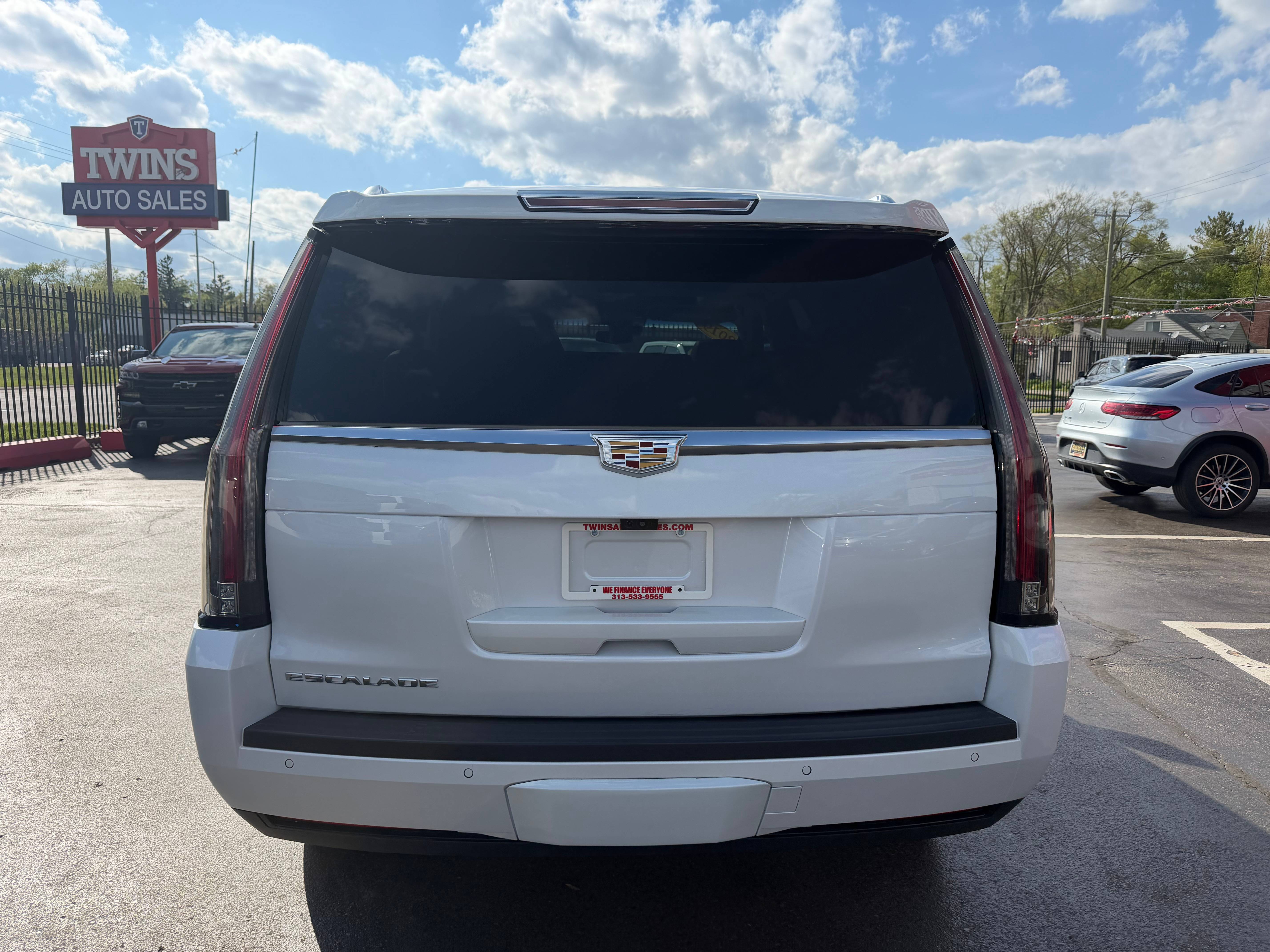 2019 Cadillac Escalade Luxury - Photo 7