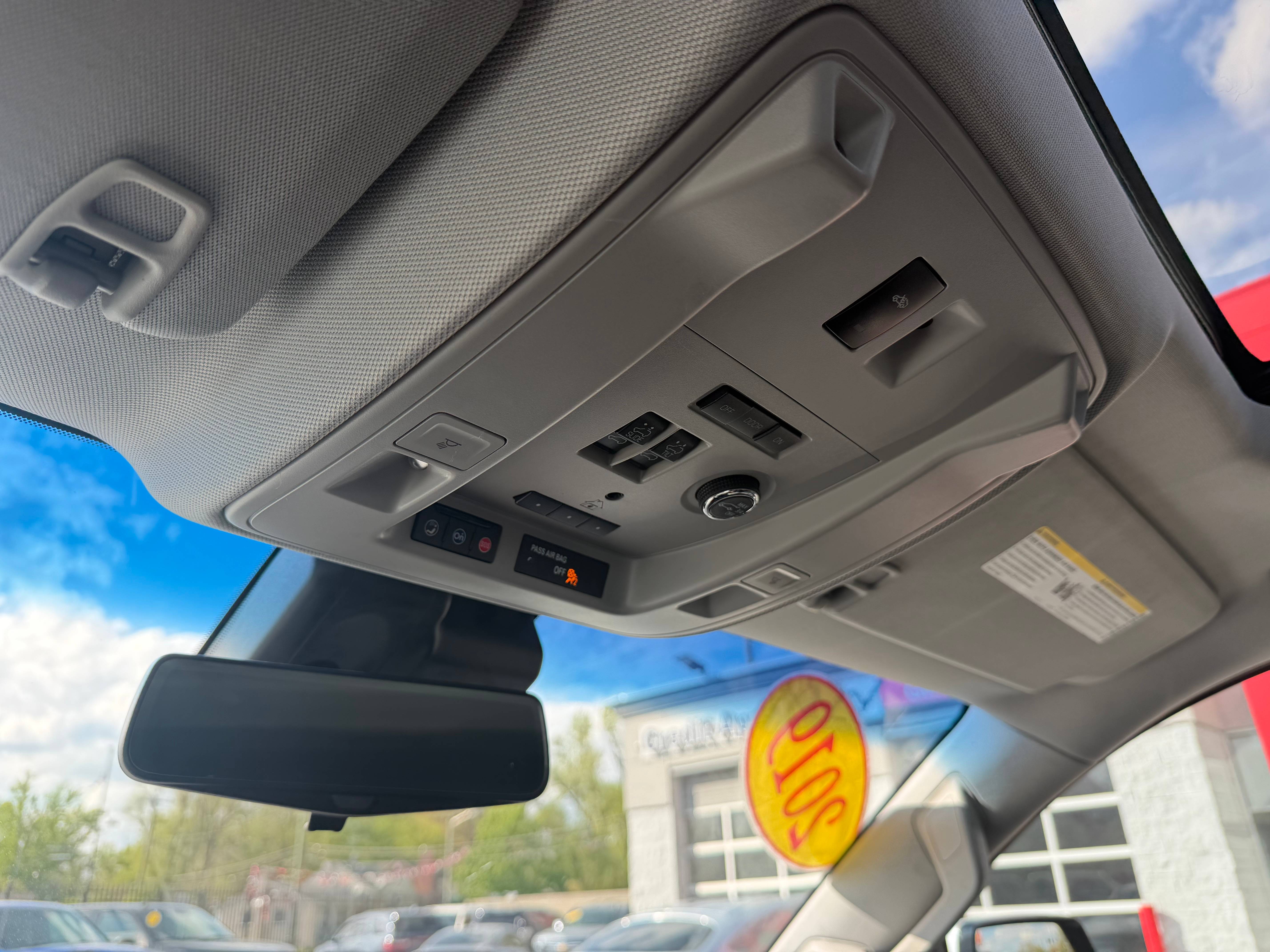 2019 Cadillac Escalade Luxury - Photo 18