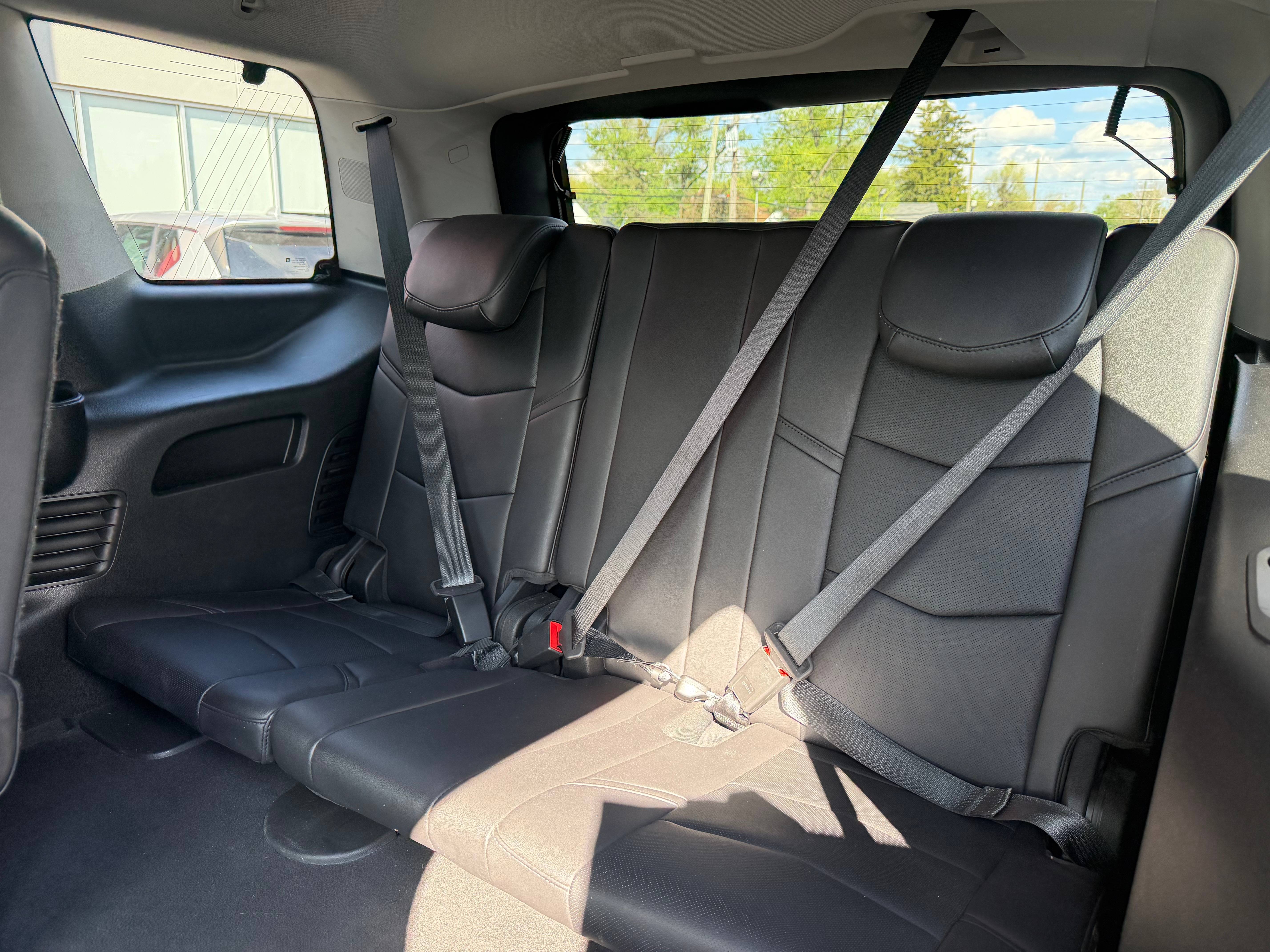 2019 Cadillac Escalade Luxury - Photo 21
