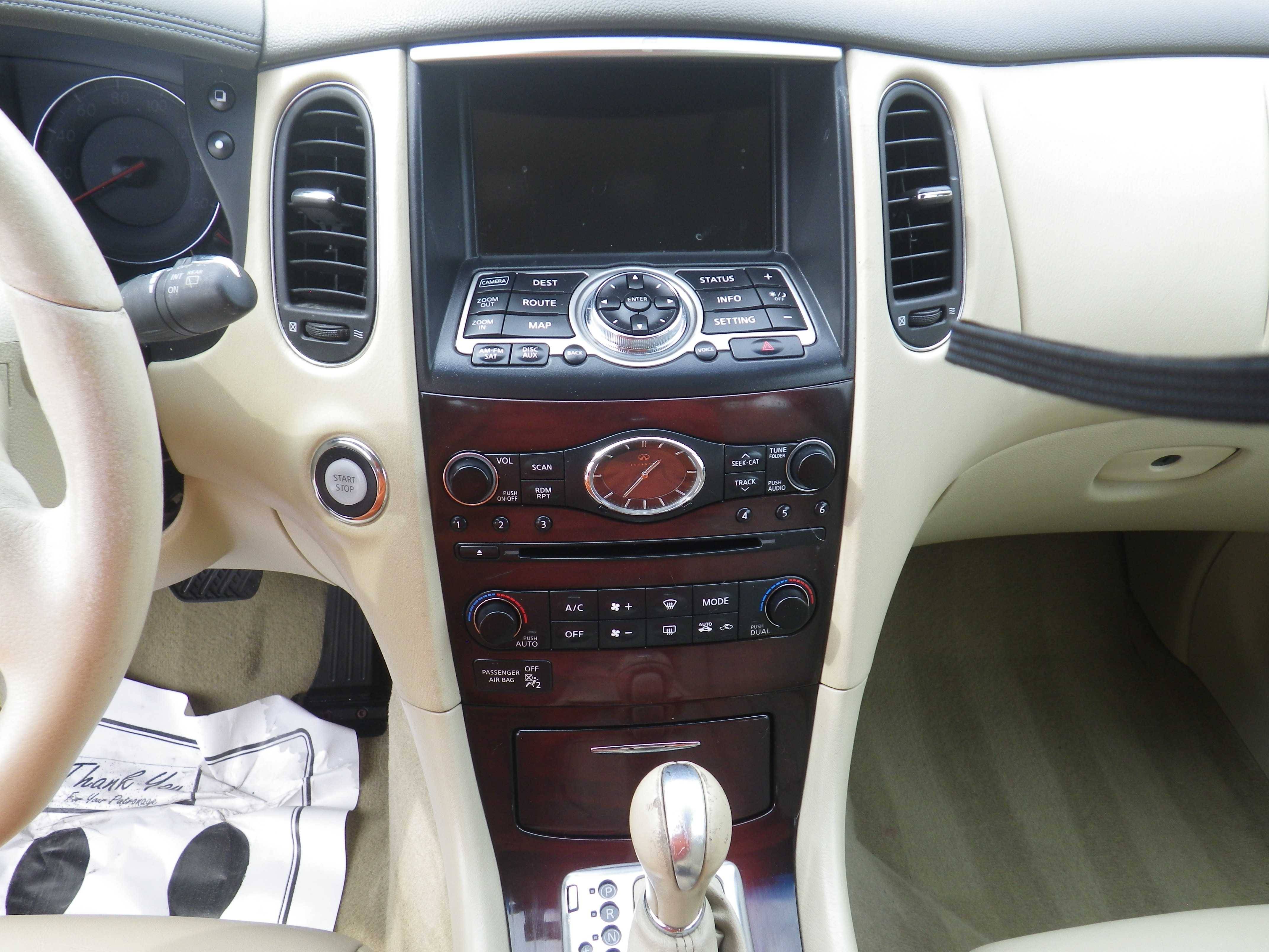 2010 INFINITI EX 35 Journey - Photo 11
