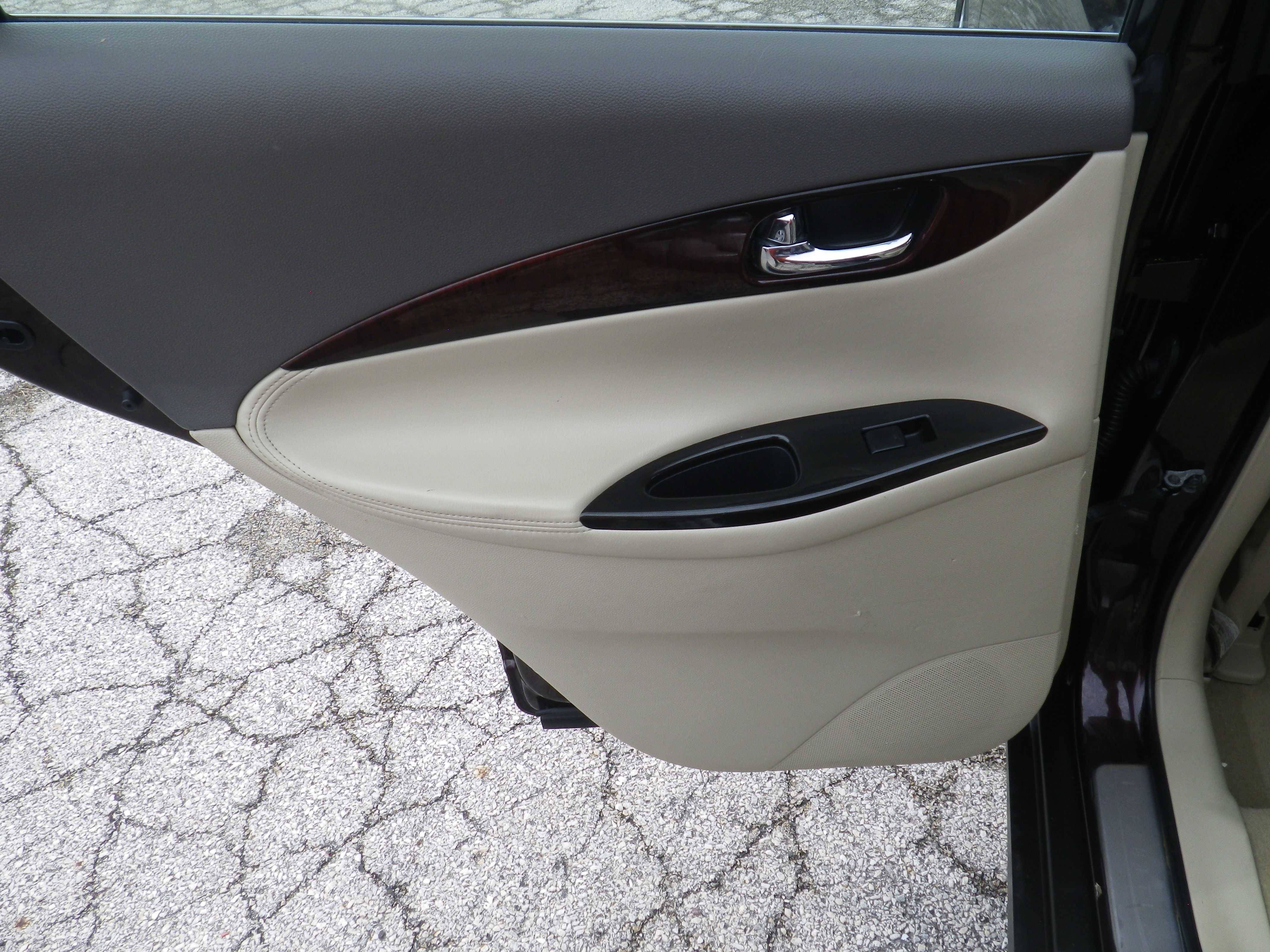 2010 INFINITI EX 35 Journey - Photo 14