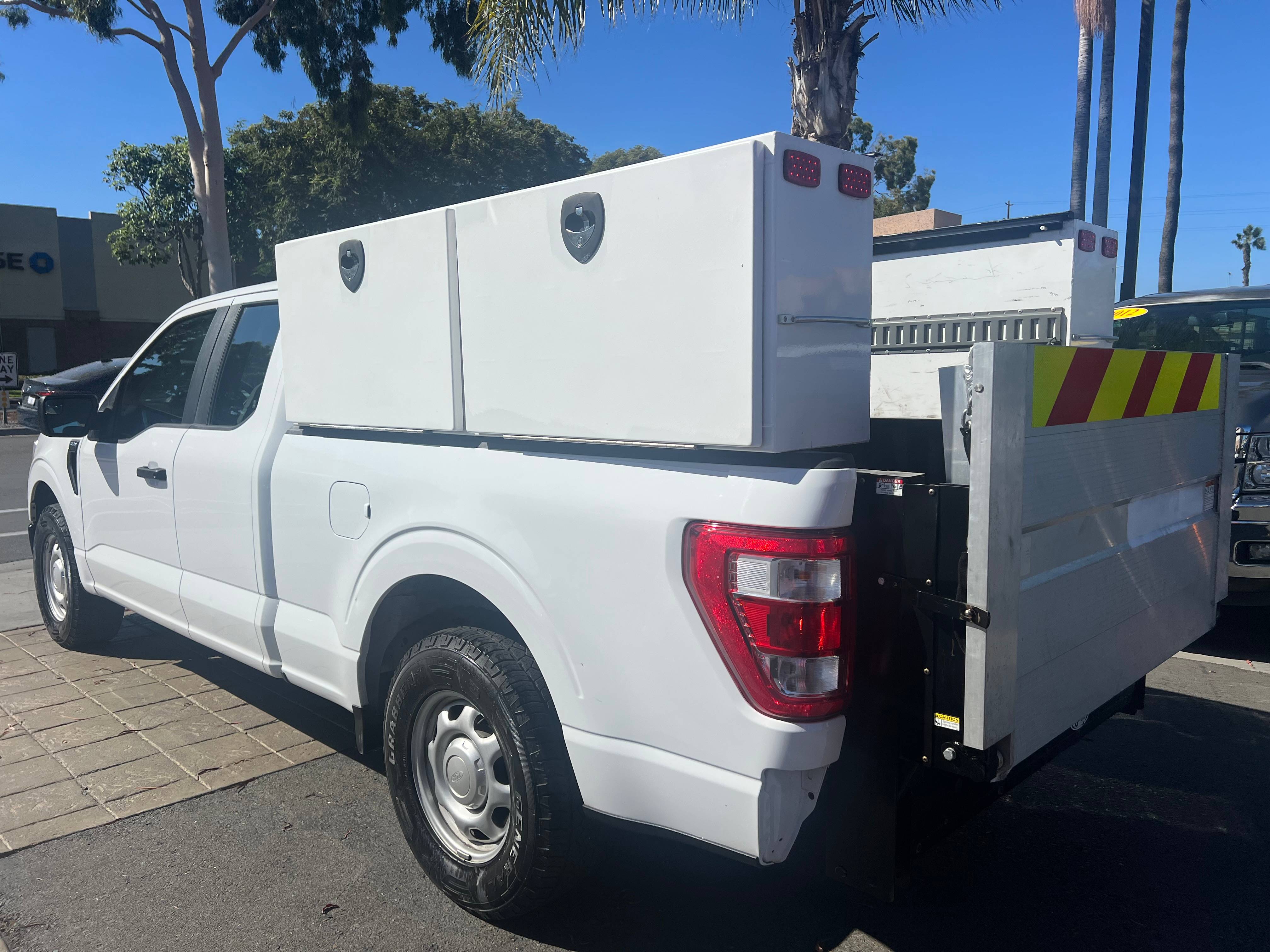 2022 Ford F-150 XL - Photo 7