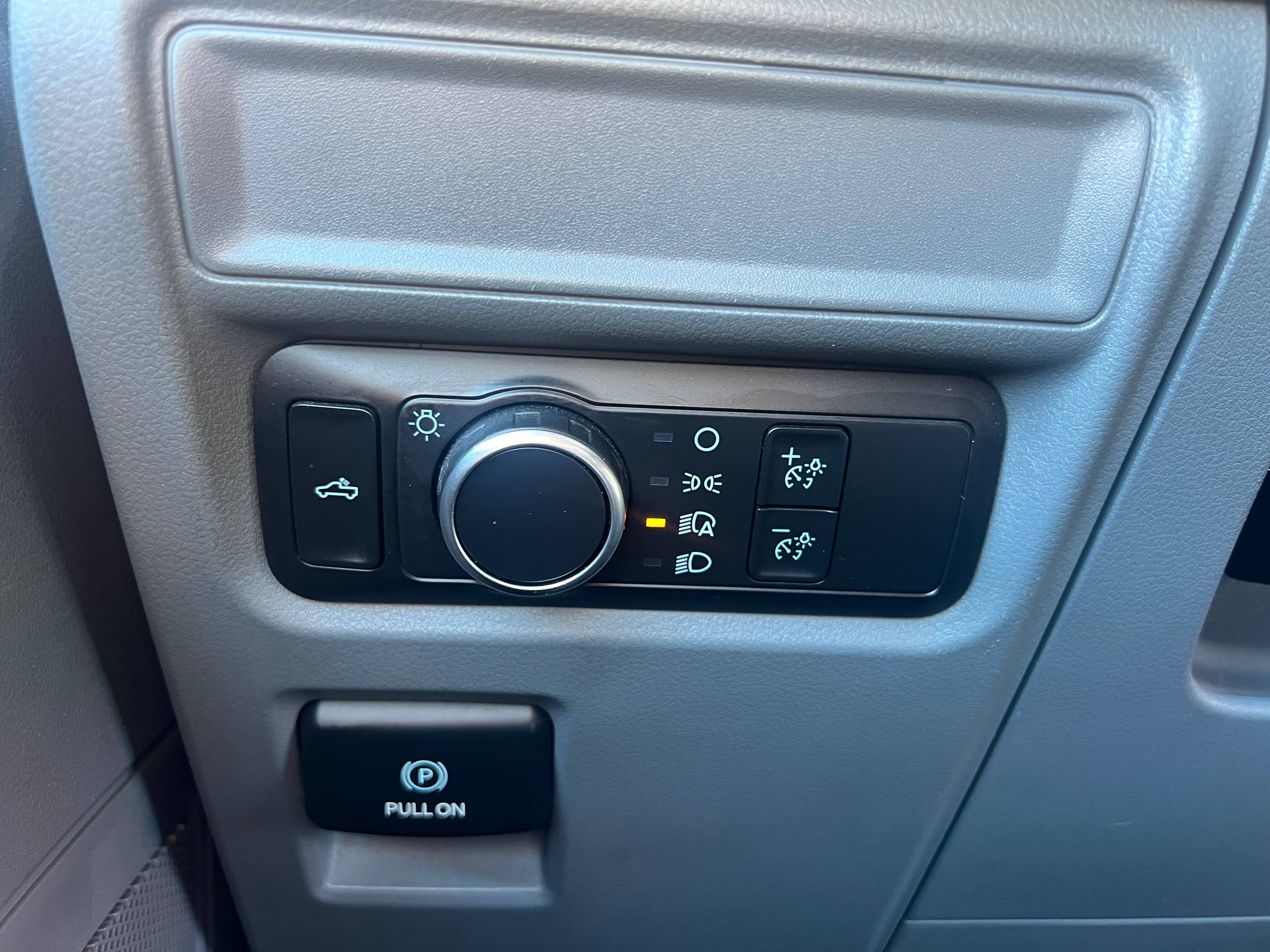 2022 Ford F-150 XL - Photo 22
