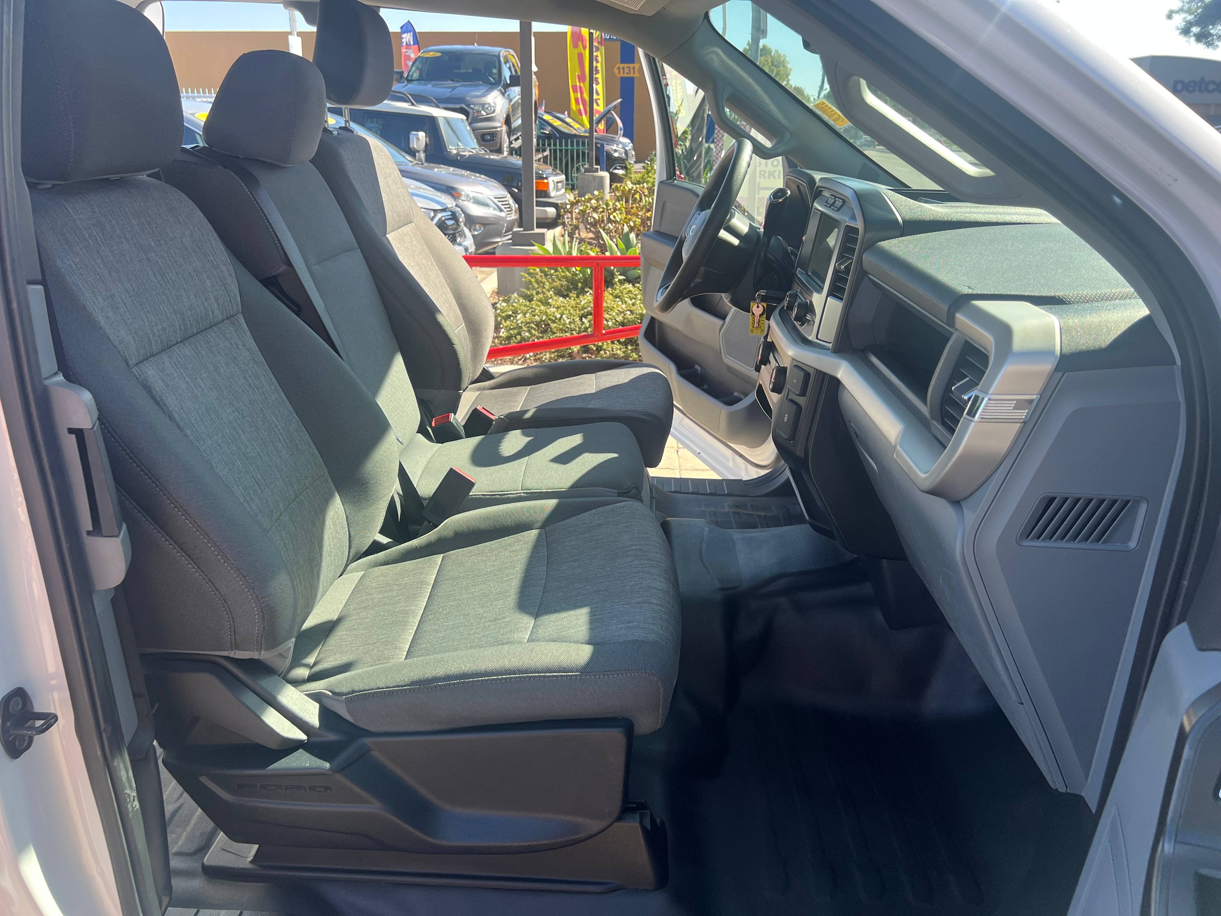 2022 Ford F-150 XL - Photo 33
