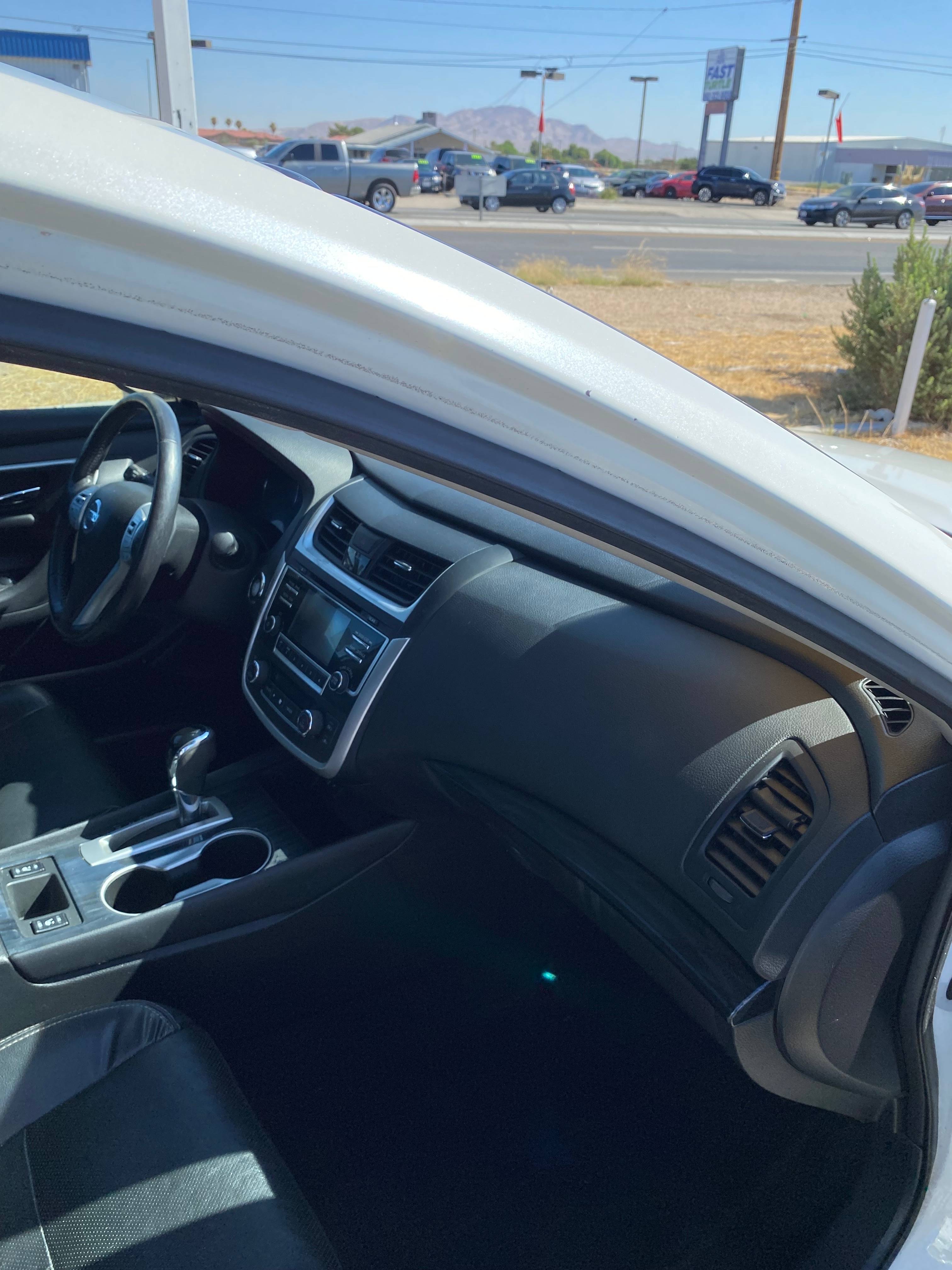 2016 Nissan Altima SL - Photo 14