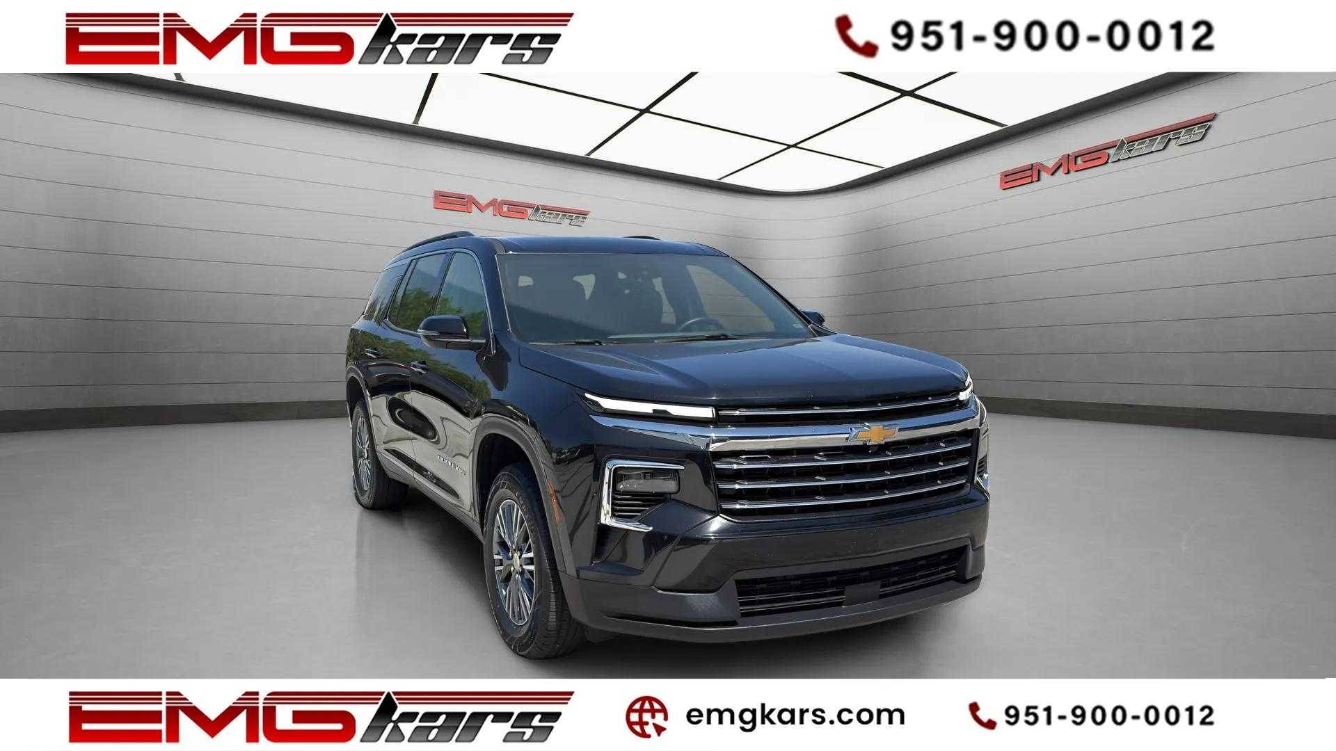 2025 Chevrolet Traverse LT