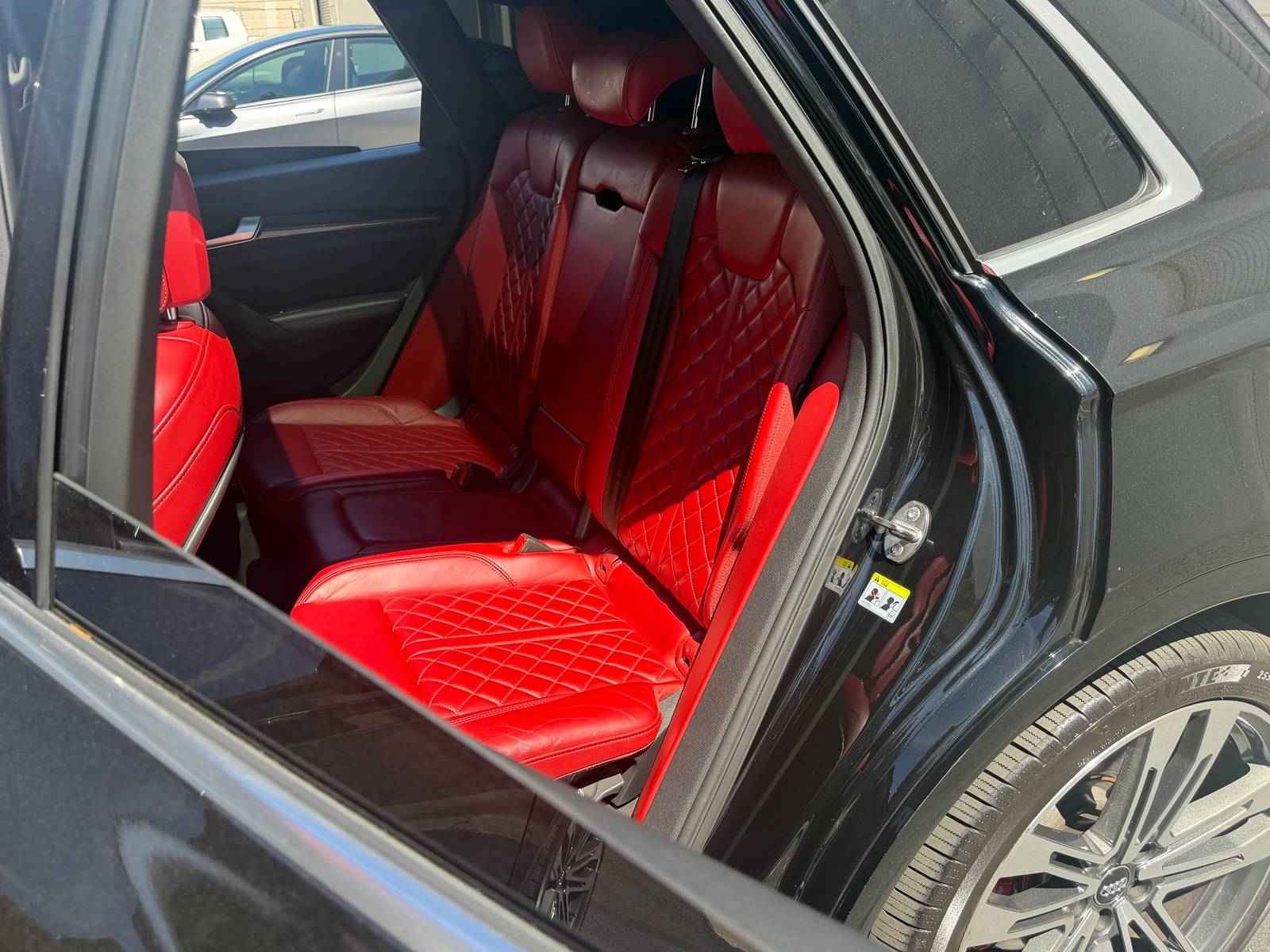 2019 Audi SQ5 Premium Plus - Photo 16