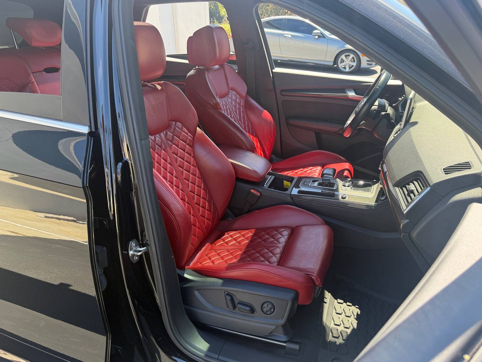 2019 Audi SQ5 Premium Plus - Photo 19