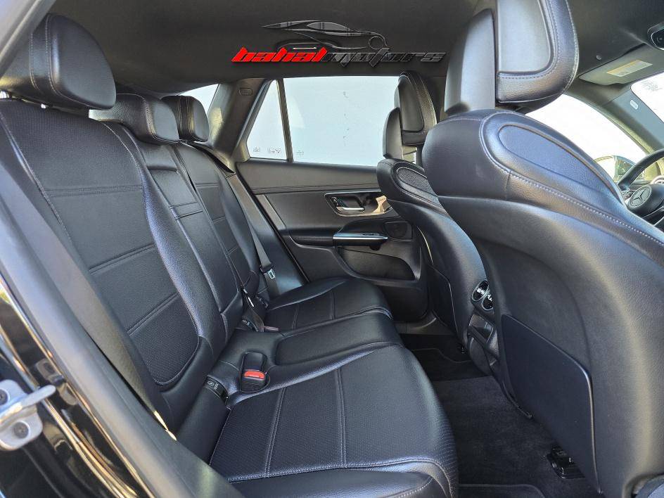 2024 Mercedes-Benz GLC GLC300 - Photo 12