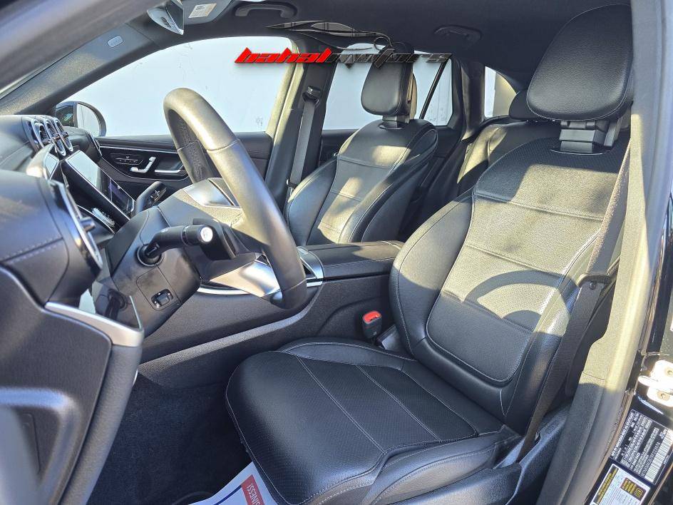 2024 Mercedes-Benz GLC GLC300 - Photo 6