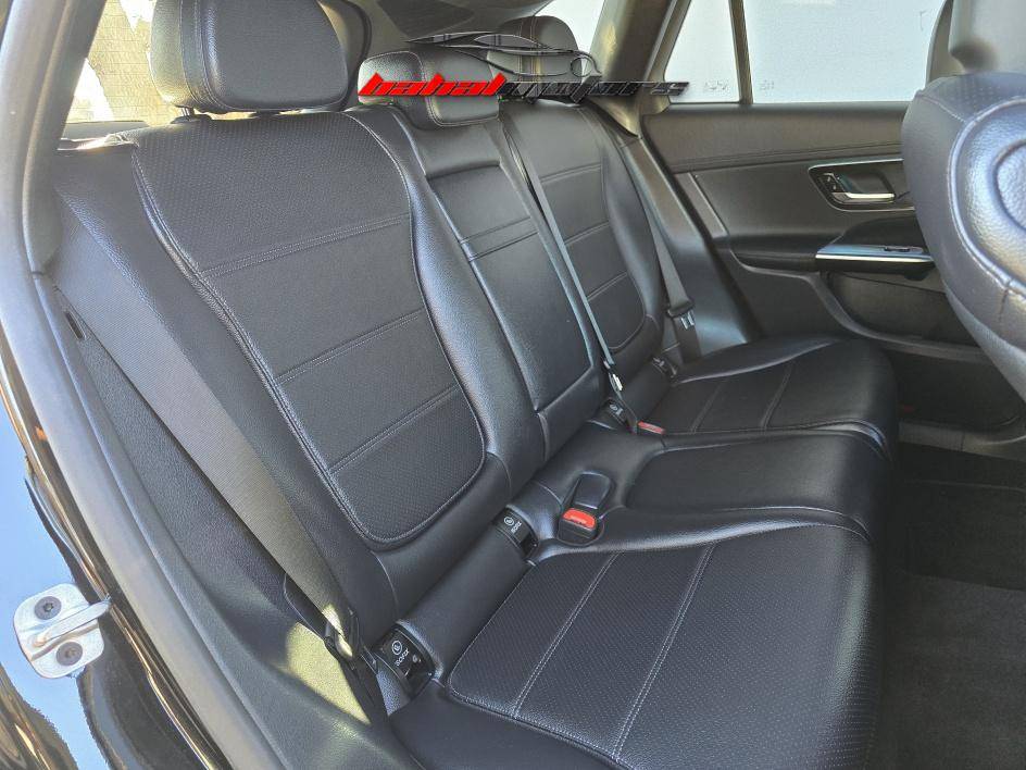 2024 Mercedes-Benz GLC GLC300 - Photo 13
