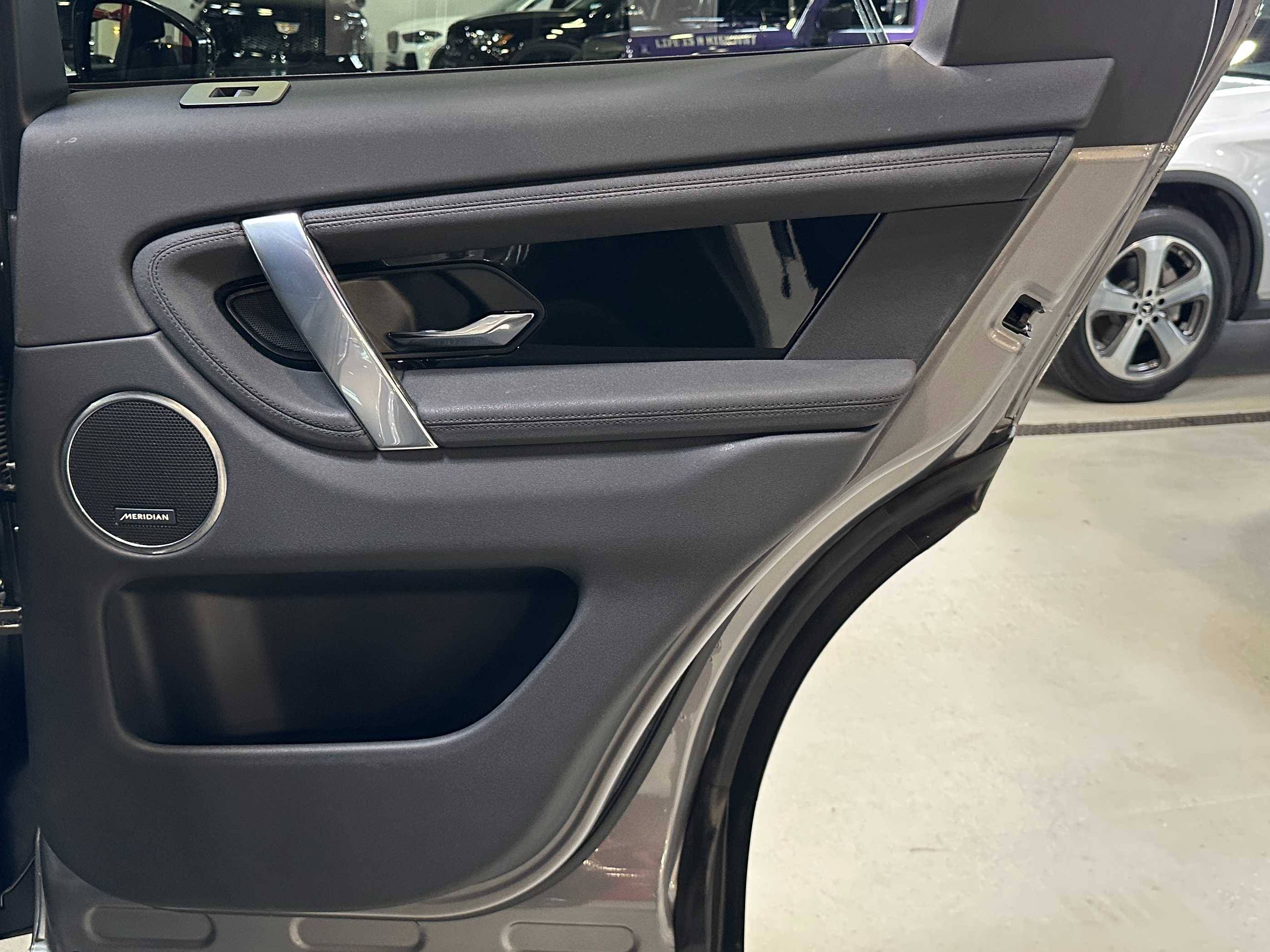 2023 Land Rover Discovery Sport SE - Photo 28