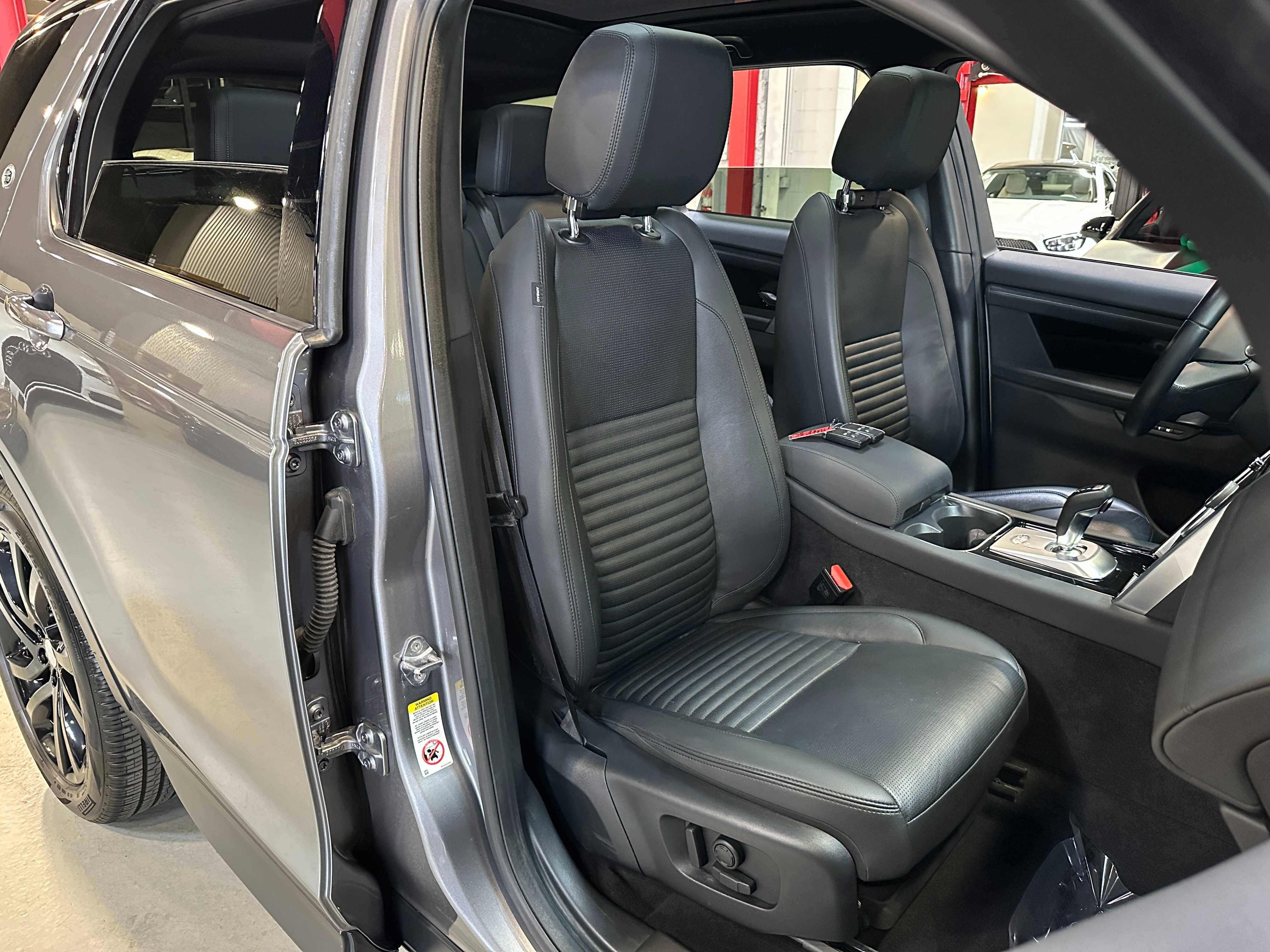 2023 Land Rover Discovery Sport SE - Photo 30
