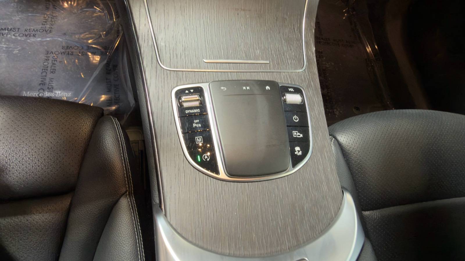2022 Mercedes-Benz GLC GLC300 - Photo 21