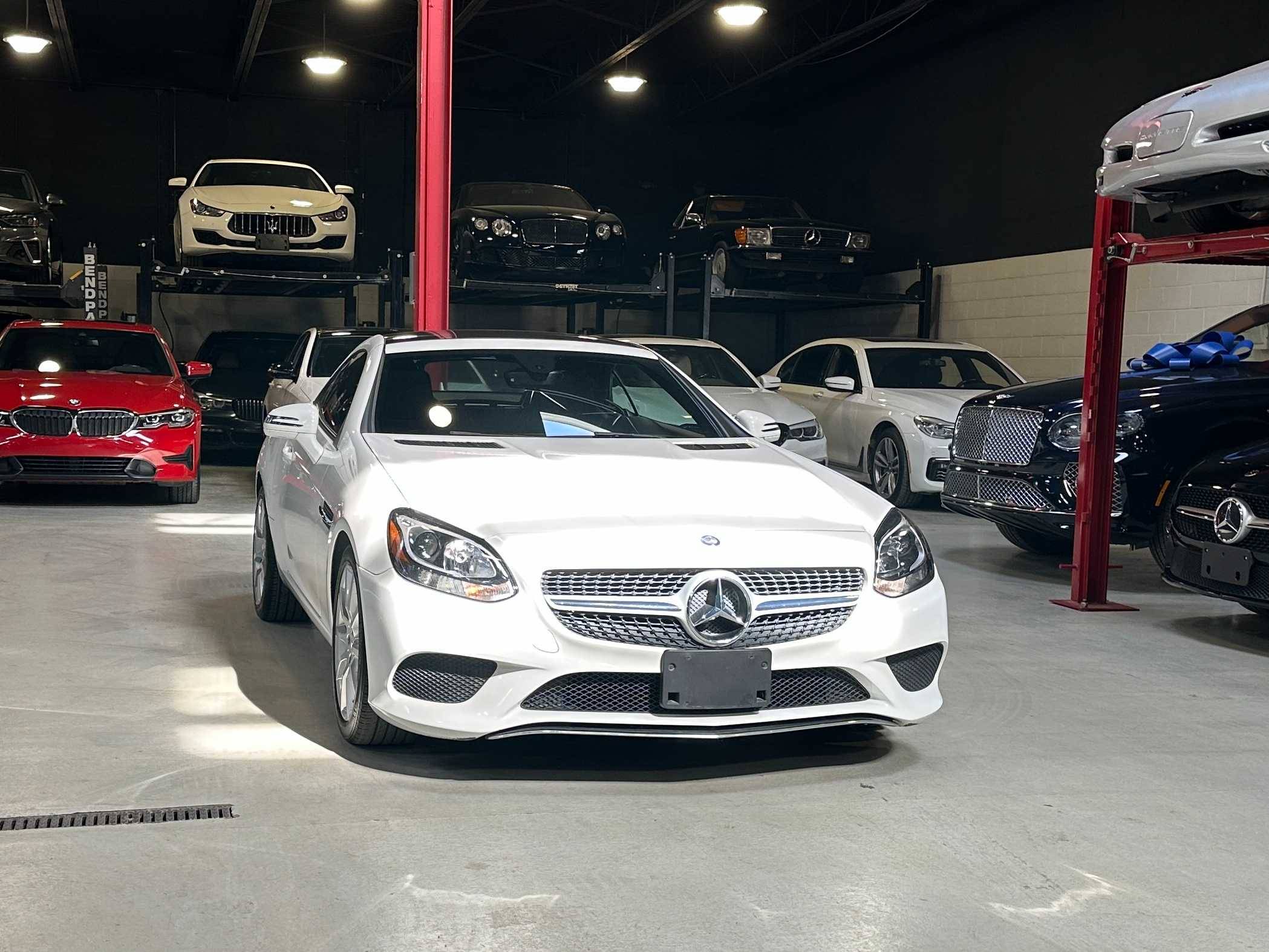 2017 Mercedes-Benz SLC Roadster SLC300 - Photo 13