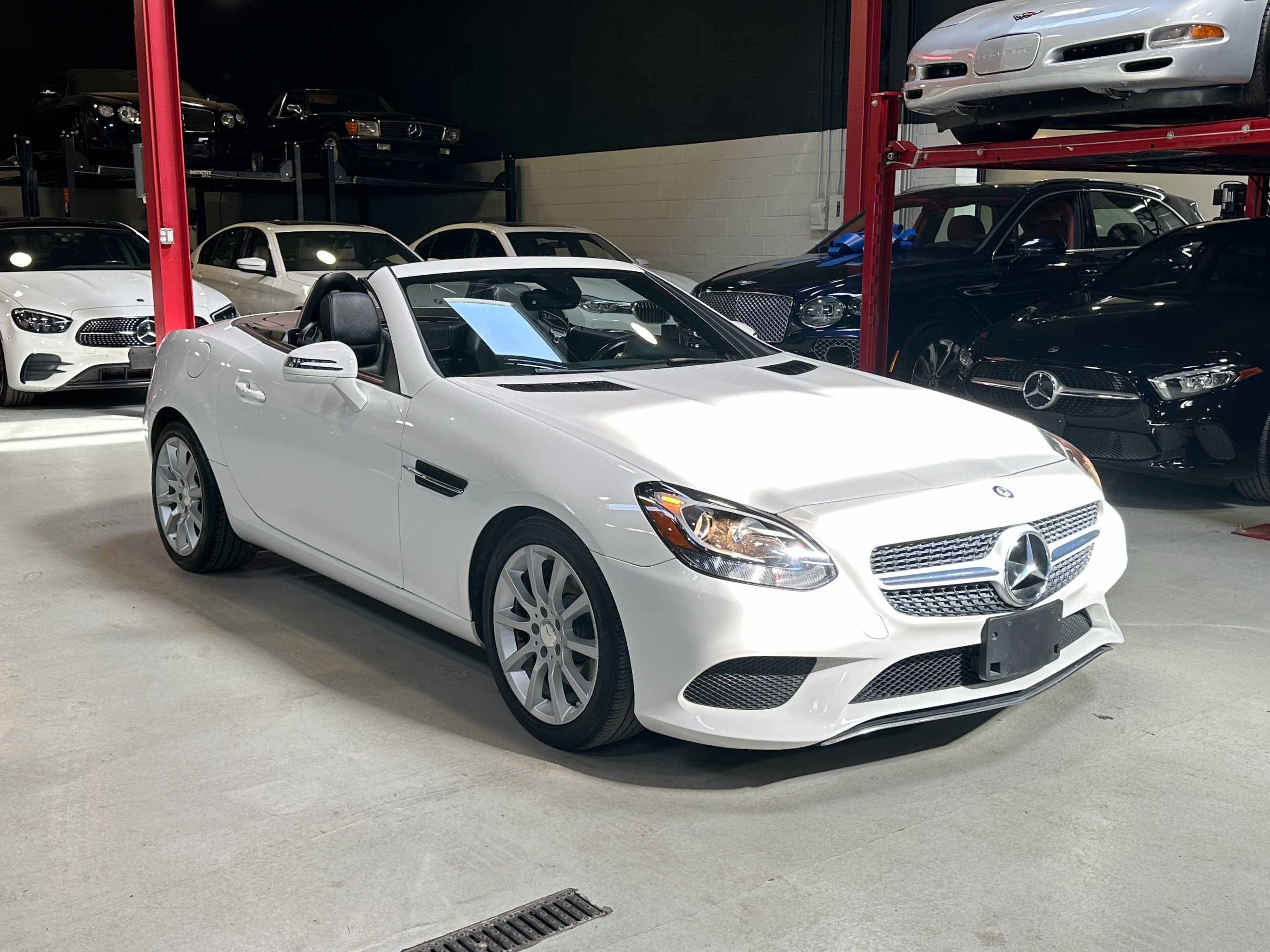 2017 Mercedes-Benz SLC Roadster SLC300 - Photo 16