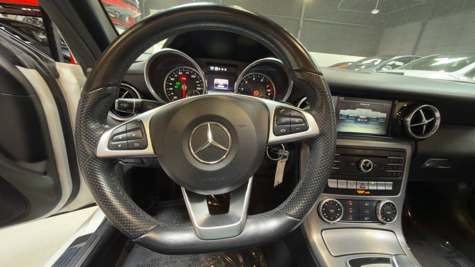 2017 Mercedes-Benz SLC Roadster SLC300 - Photo 25