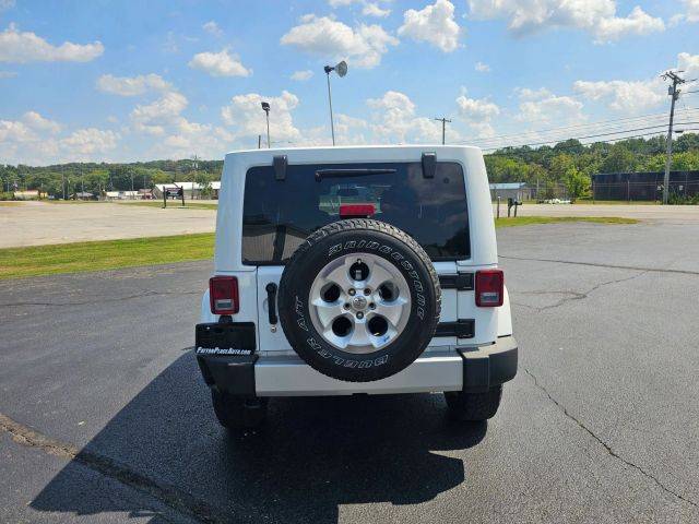 2014 Jeep Wrangler Unlimited Sahara - Photo 6