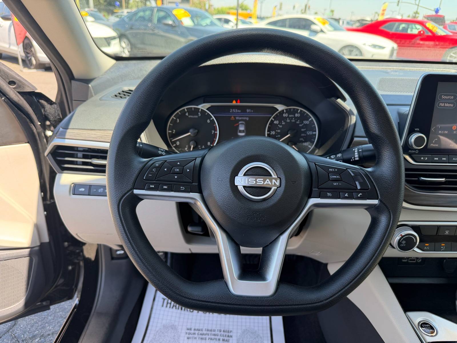2025 Nissan Altima SV - Photo 13