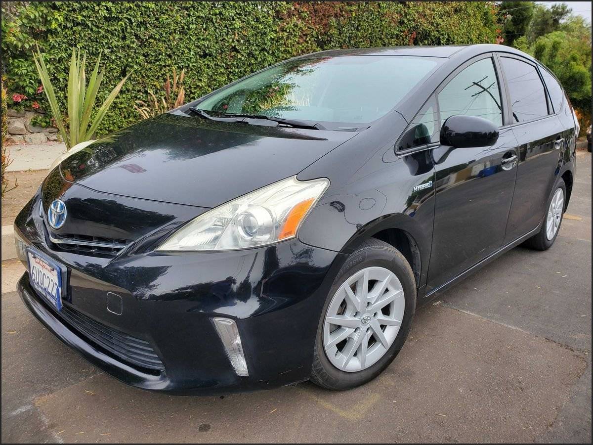 2012 Toyota Prius v