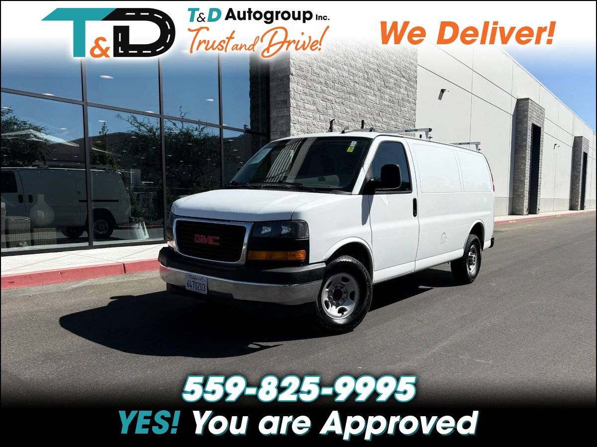 2017 GMC Savana Cargo